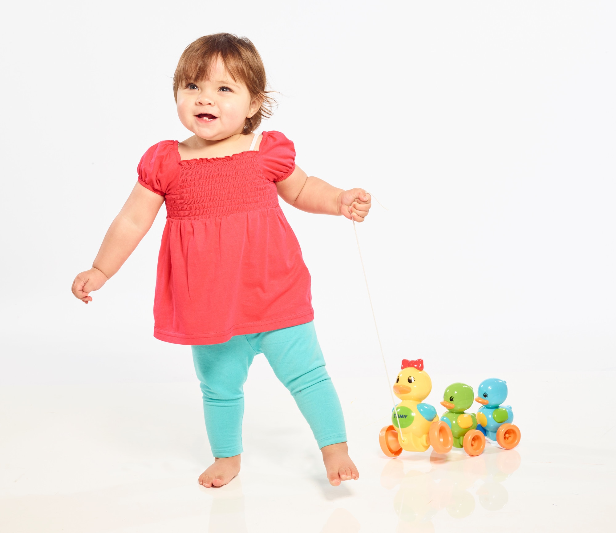 Juguete de Arrastre familia patitos Tomy Toomies 3