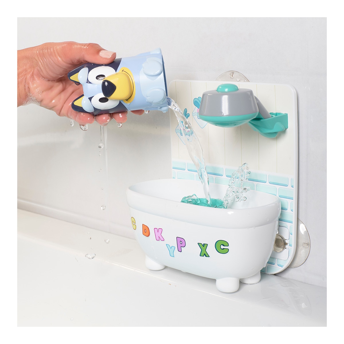 Juguete de baño Baña y frota a Bluey Bizak 4