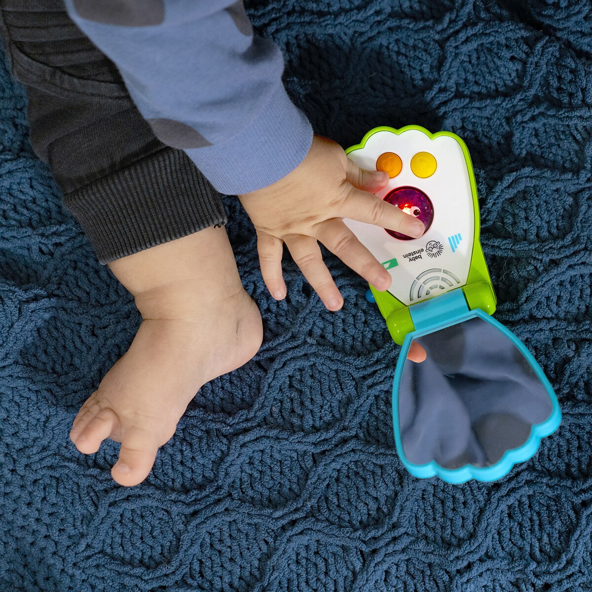 Teléfono de juguete musical Shell Phone Baby Einstein 10