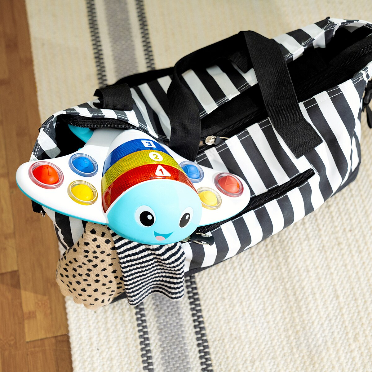 Juguete interactivo Pop & Explore Stingray  Baby Einstein 13