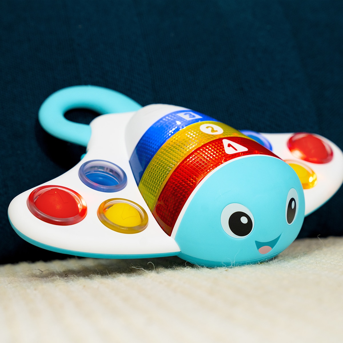 Juguete interactivo Pop & Explore Stingray  Baby Einstein 17