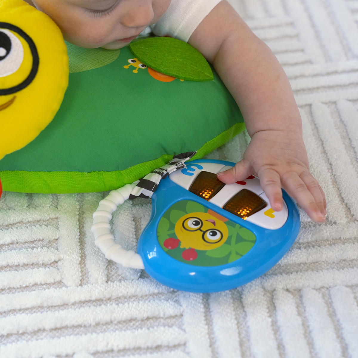 Cojín de actividades Cal-a-Pillow Baby Einstein 17