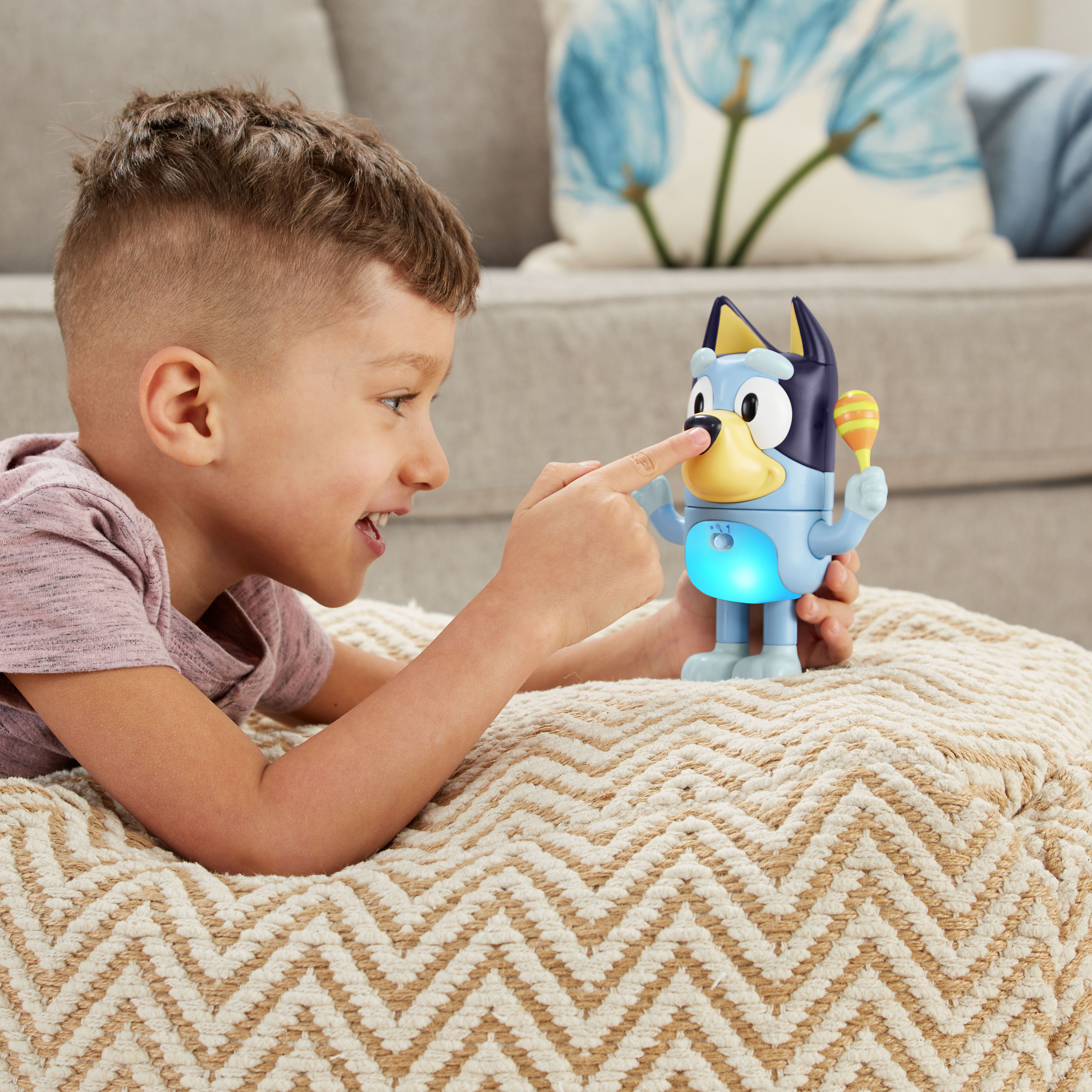 Figura interativa Bluey ¡Muévete con Bluey! Vtech 3