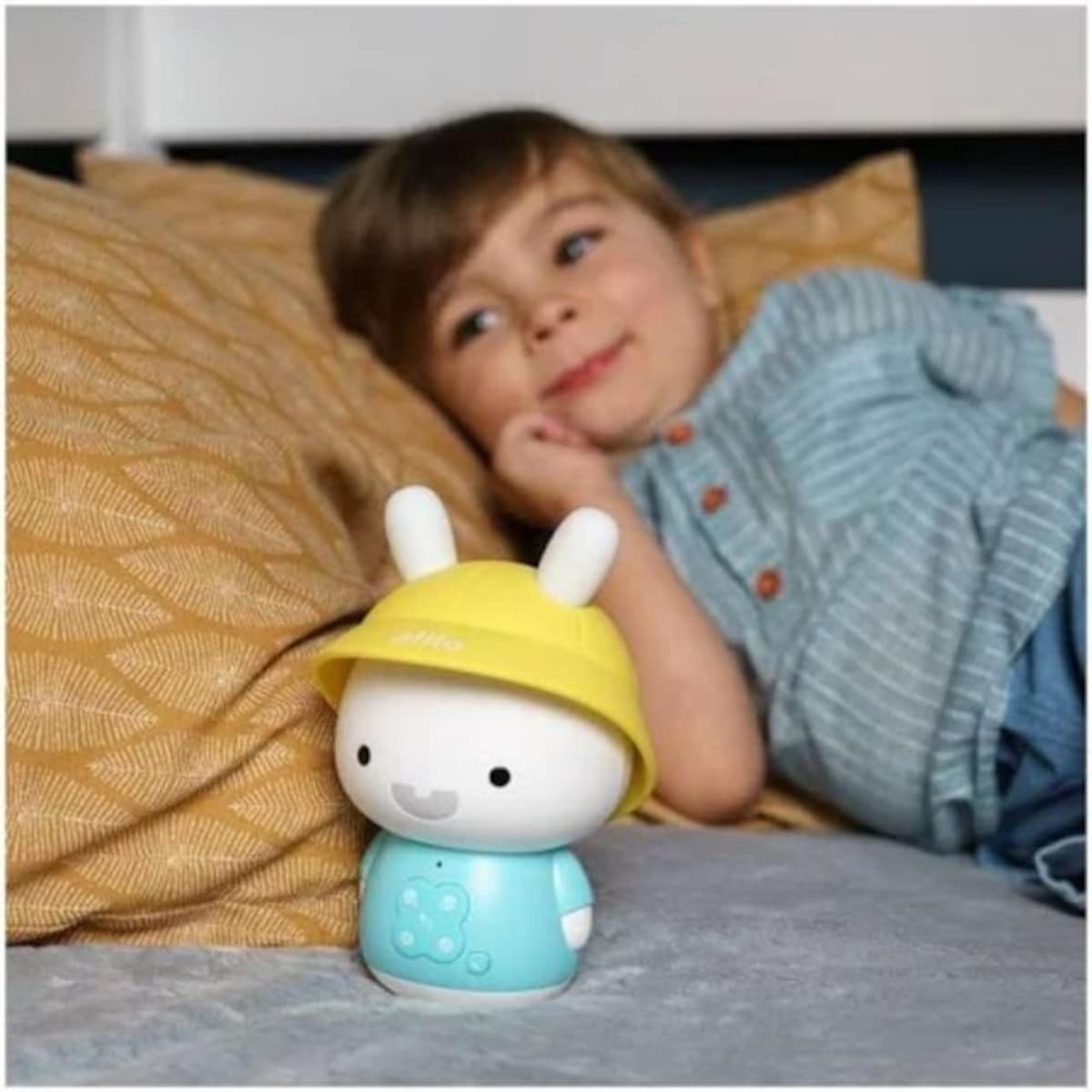 Conejito interactivo Baby Bunny Alilo 10