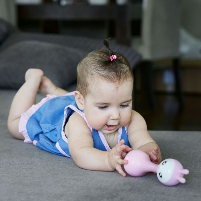 Sonajero interactivo Smarty Bunny Alilo 10