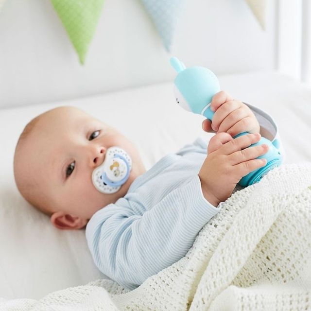 Sonajero interactivo Smarty Bunny Alilo 11