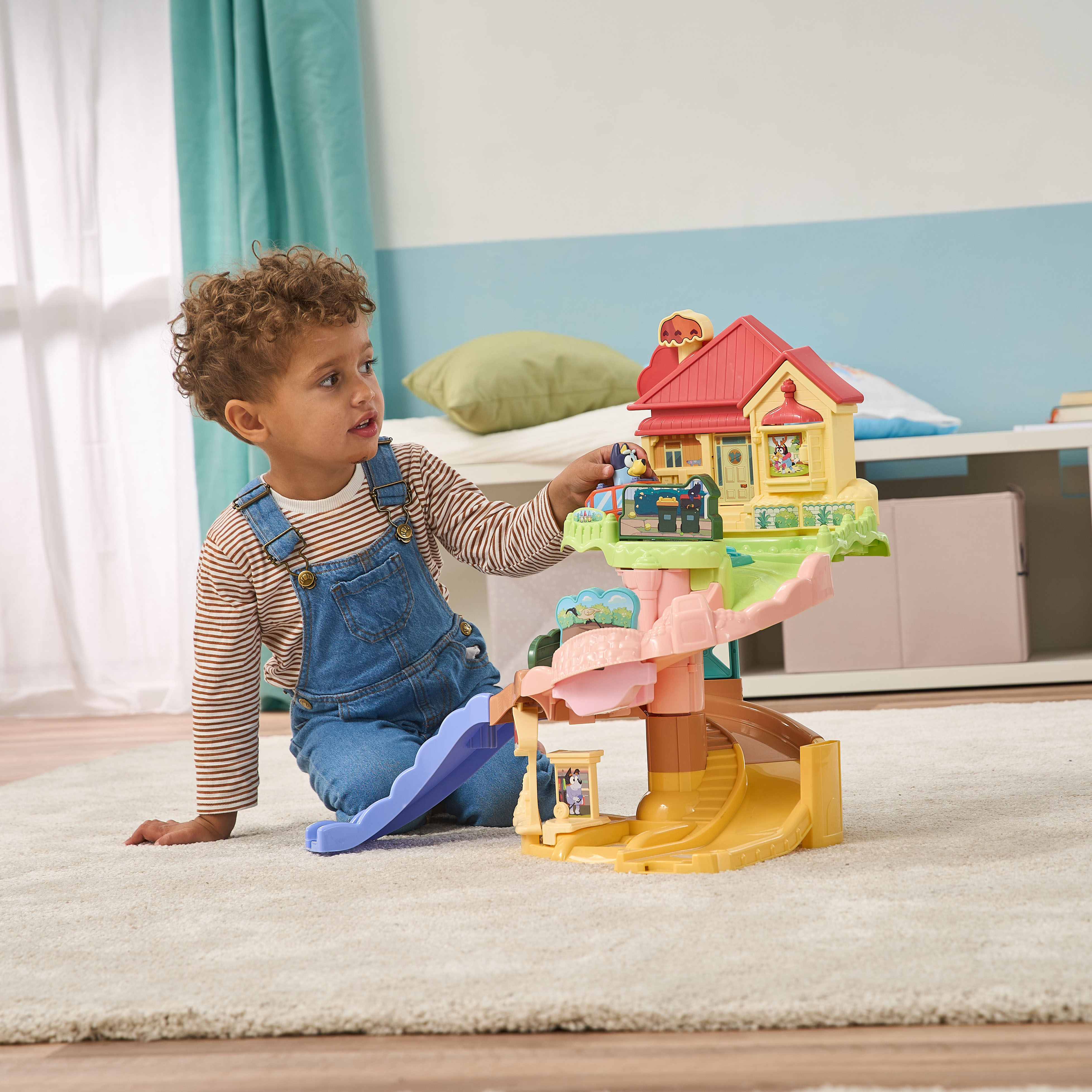 Casa familiar Bluey y coche familiar Vtech 6