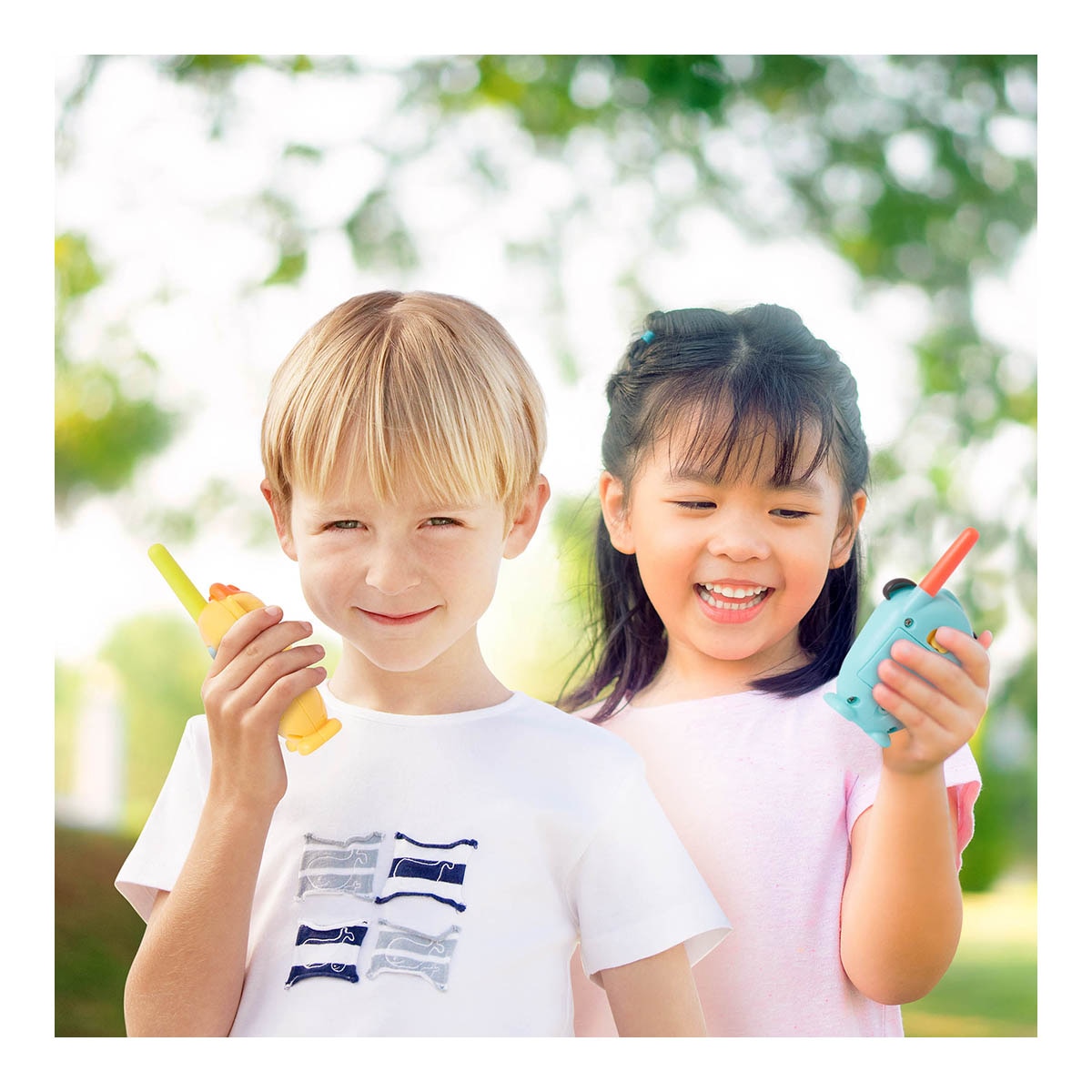Walkie Talkies Lolo & Woofer B . Toys 2