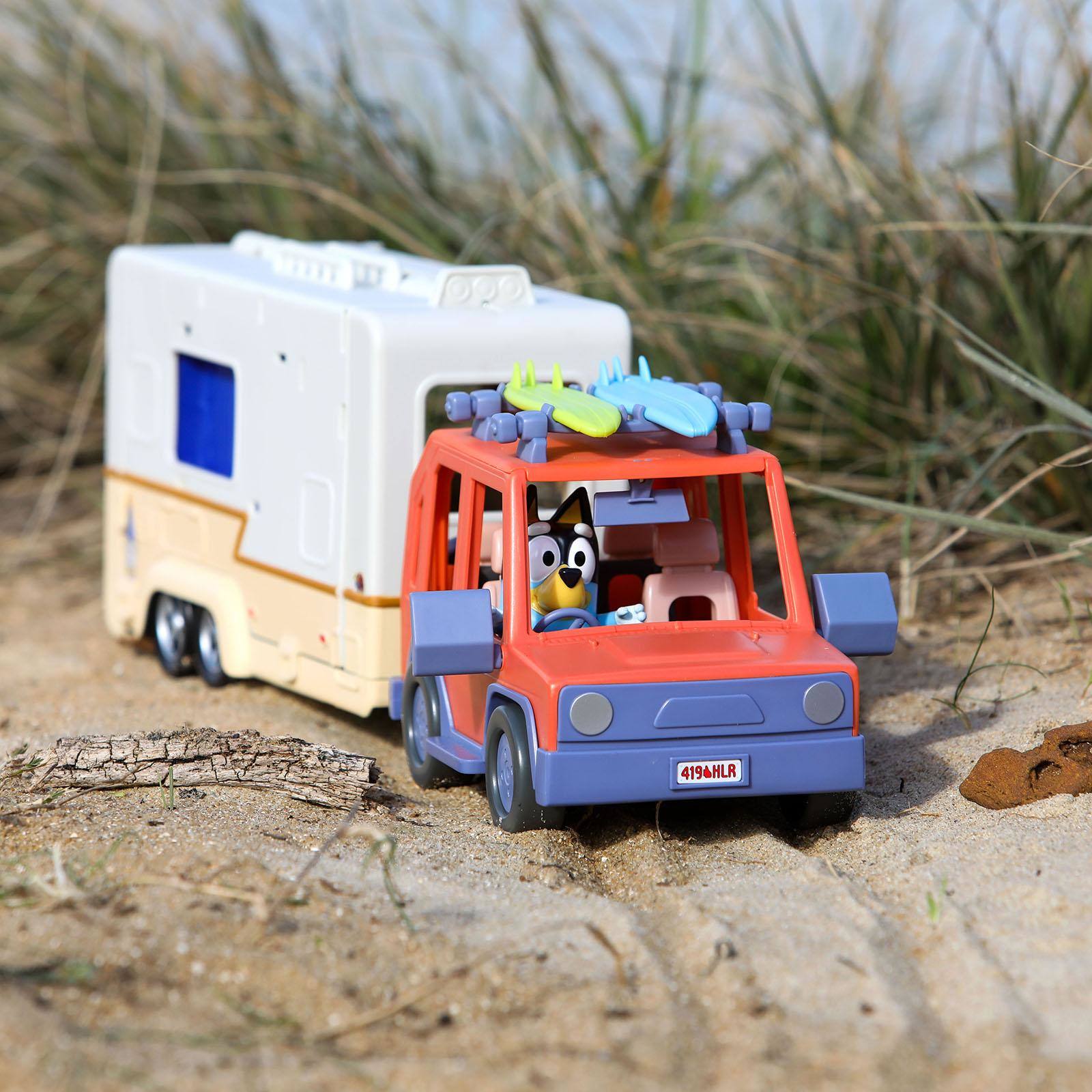 Set Cruiser + Campervan Bluey 6