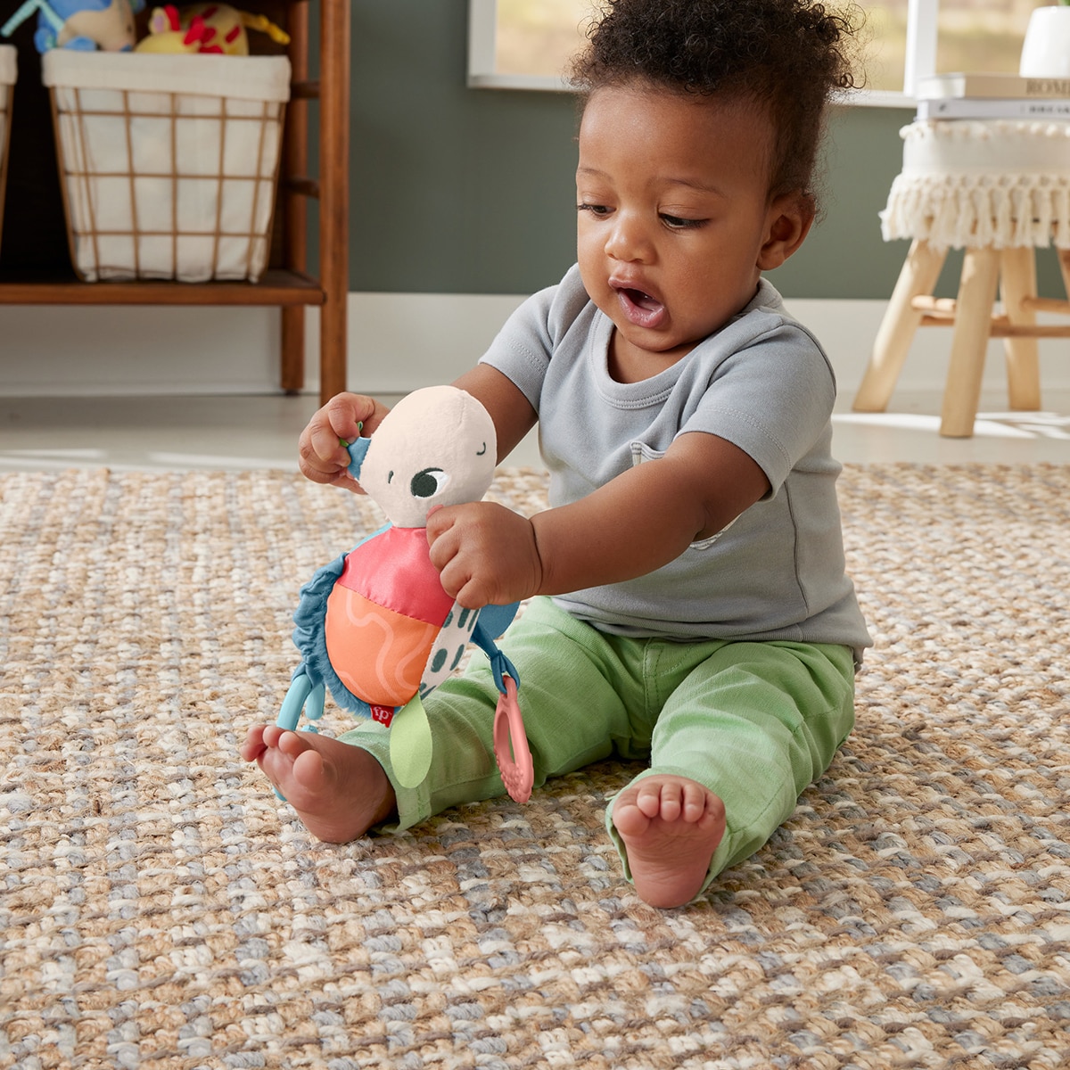 Peluche Tortuga rebotes SustainaPals Fisher-Price 2