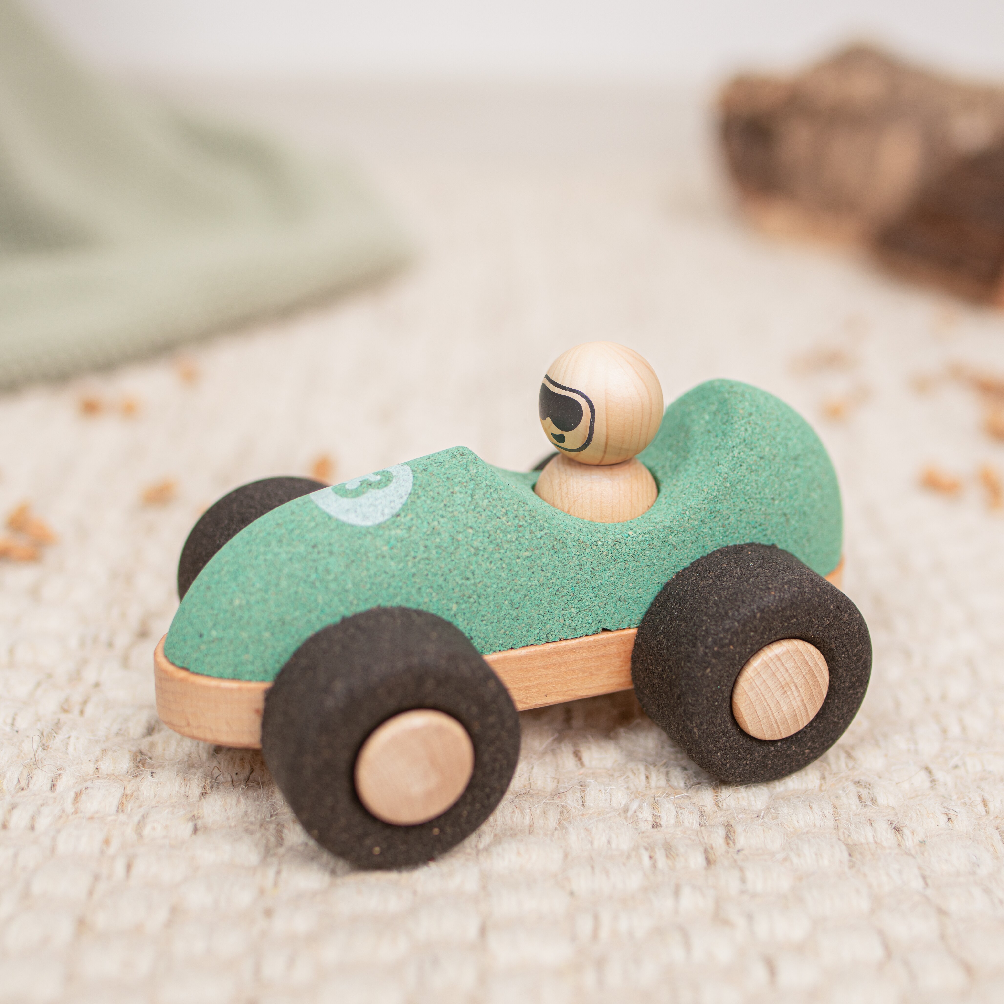 Coche de carreras E-cork verde Korko 5