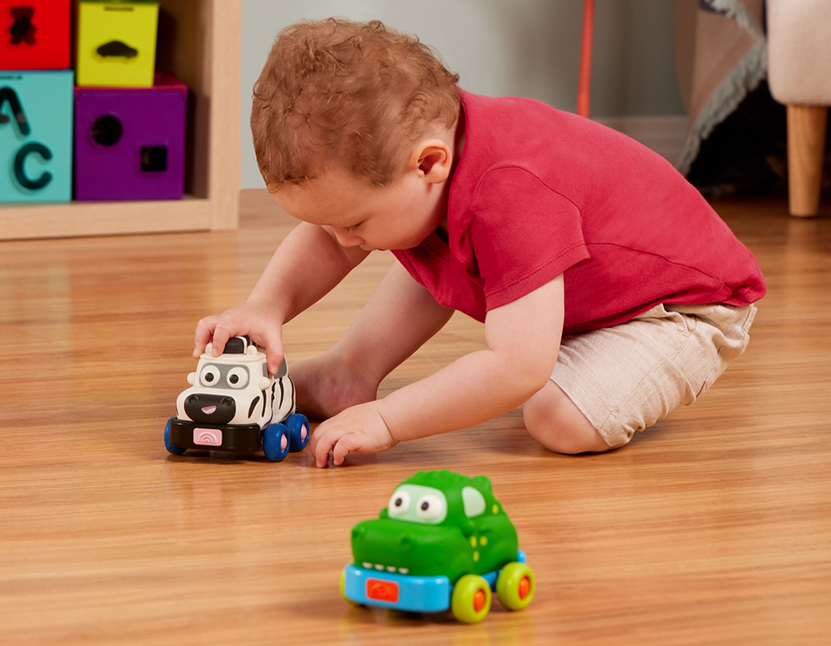 Juego de coches Pull Back Mini Wheels Battat 2