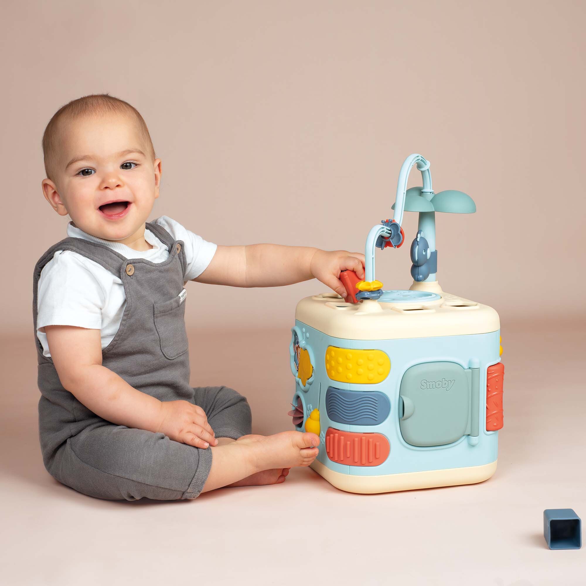 Cubo de actividades Little Smoby 7