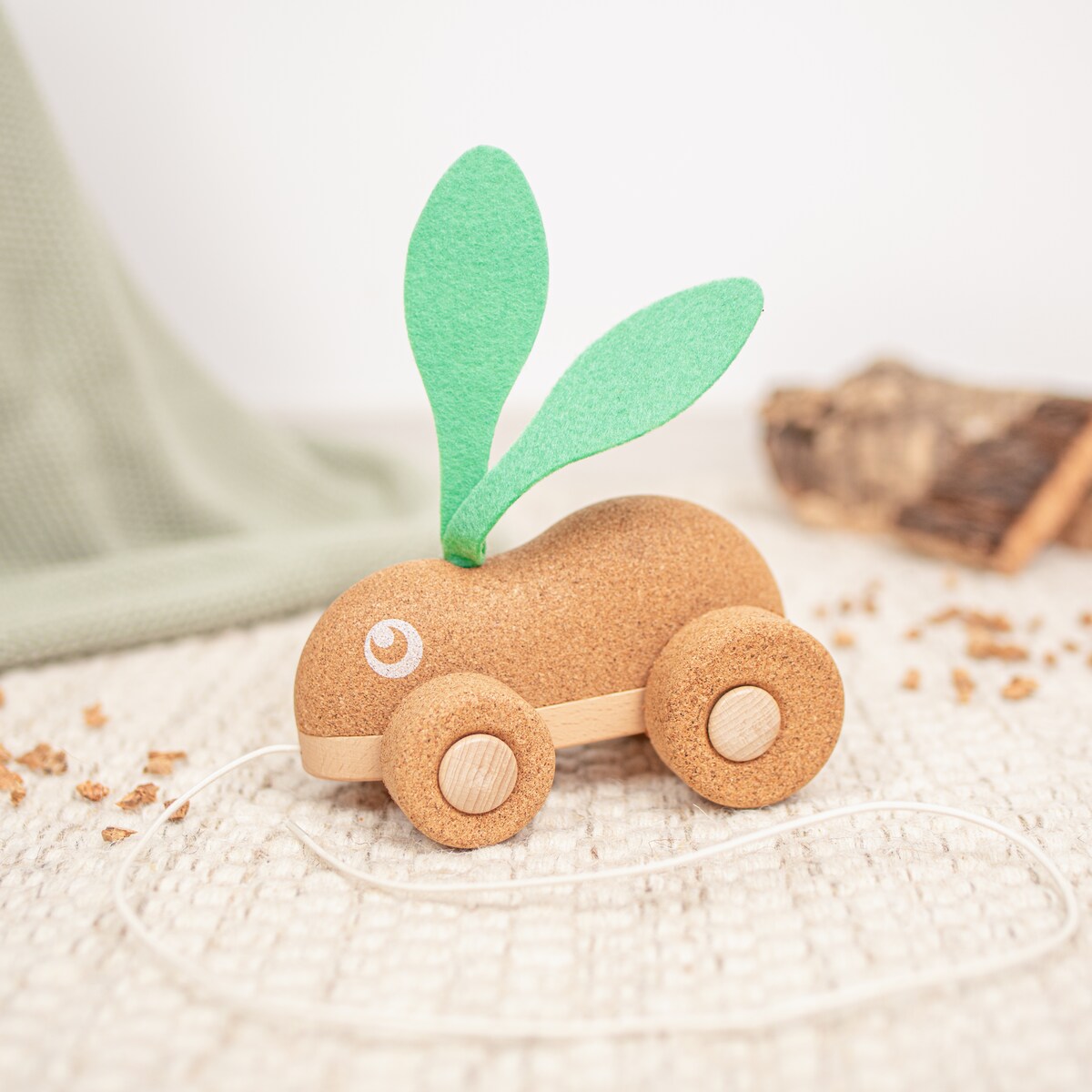 Juguete de arrastre Conejito de corcho Korko · Korko · El Corte Inglés