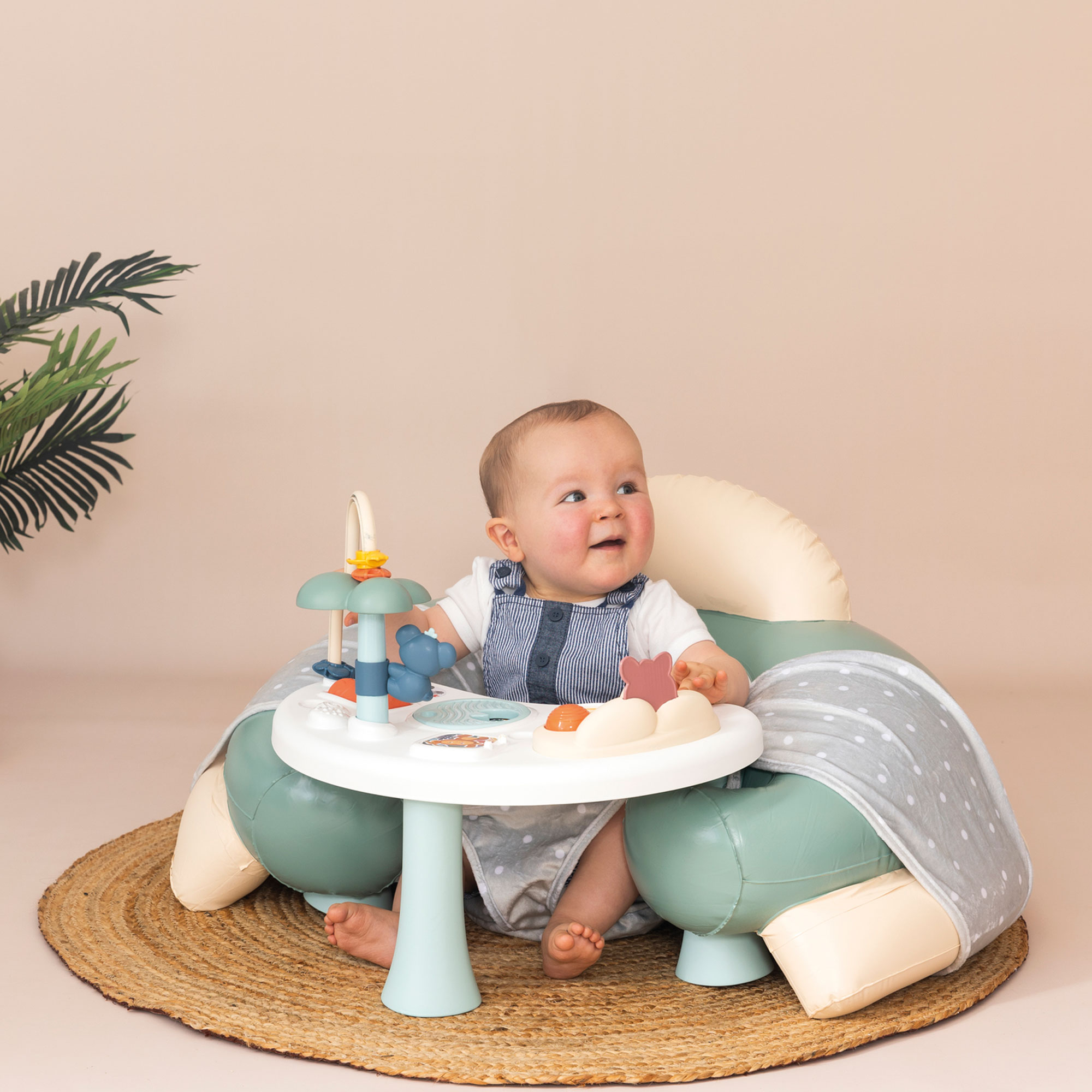 Mesa de actividades con asiento para bebé Little Smoby 12