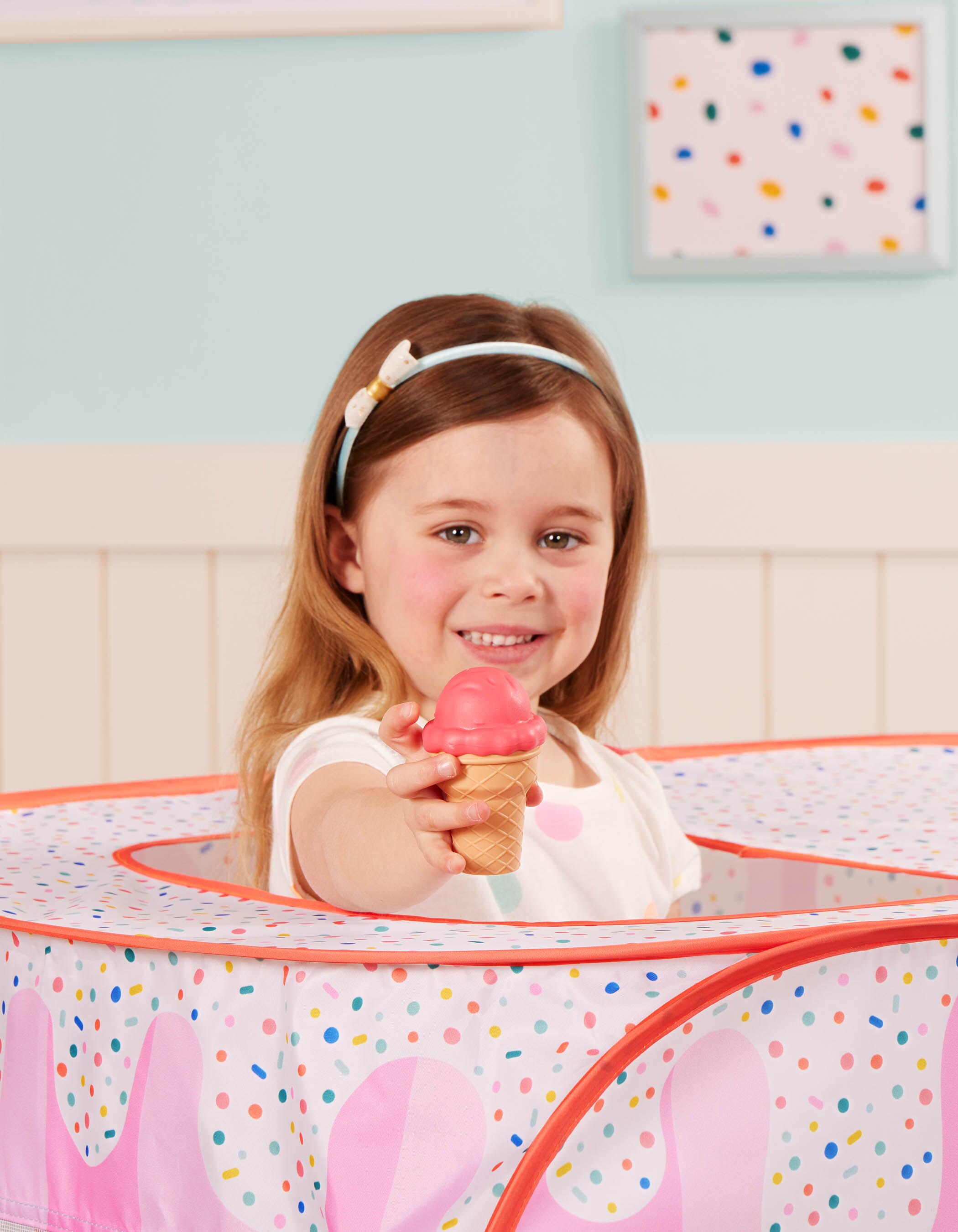 Tienda de campaña Pop Up, camión de dulces 29 Piezas Battat 4