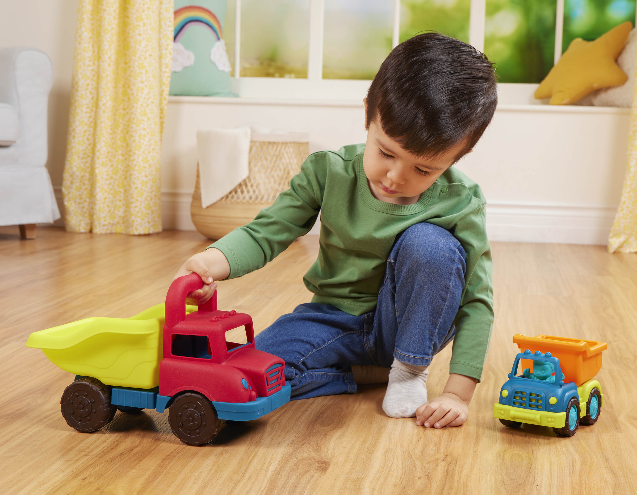 Set 2 camiones volquete con figura B Toys 3