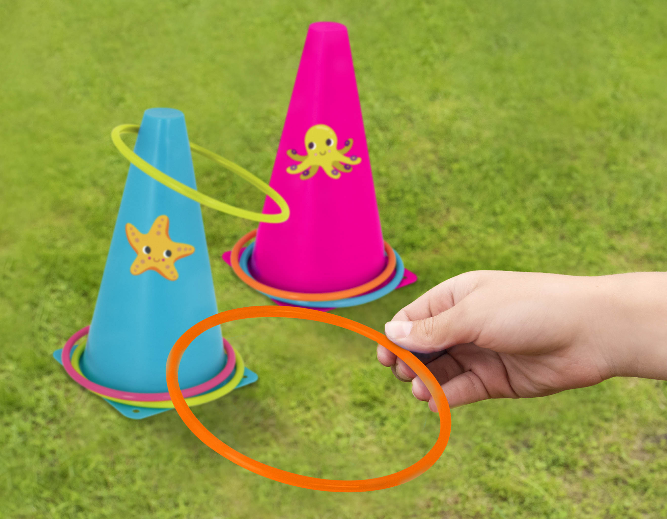 Juego de punteria con anillos y set balance cuchara/huevos B Toys 3
