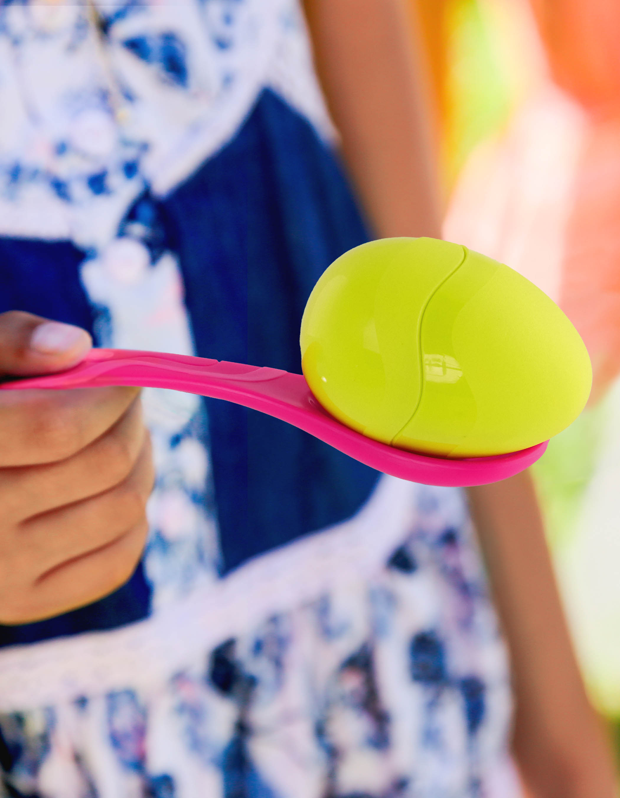 Juego de punteria con anillos y set balance cuchara/huevos B Toys 6