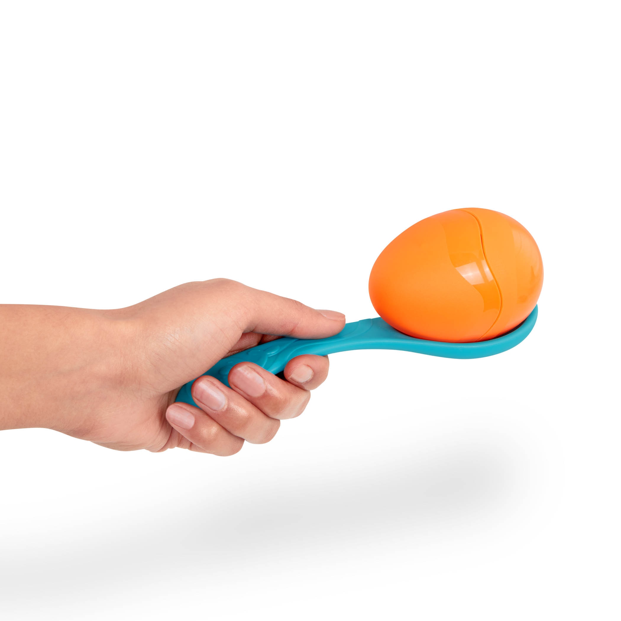 Juego de punteria con anillos y set balance cuchara/huevos B Toys 7