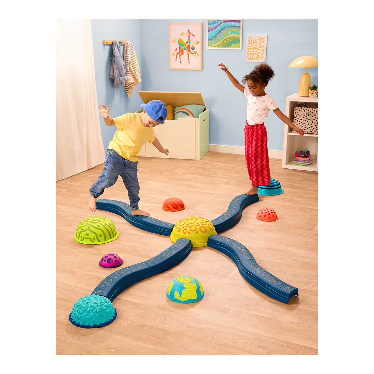 Set Barras Sensoriales de Equilibrio Planetario  16 Piezas B.Toys 10