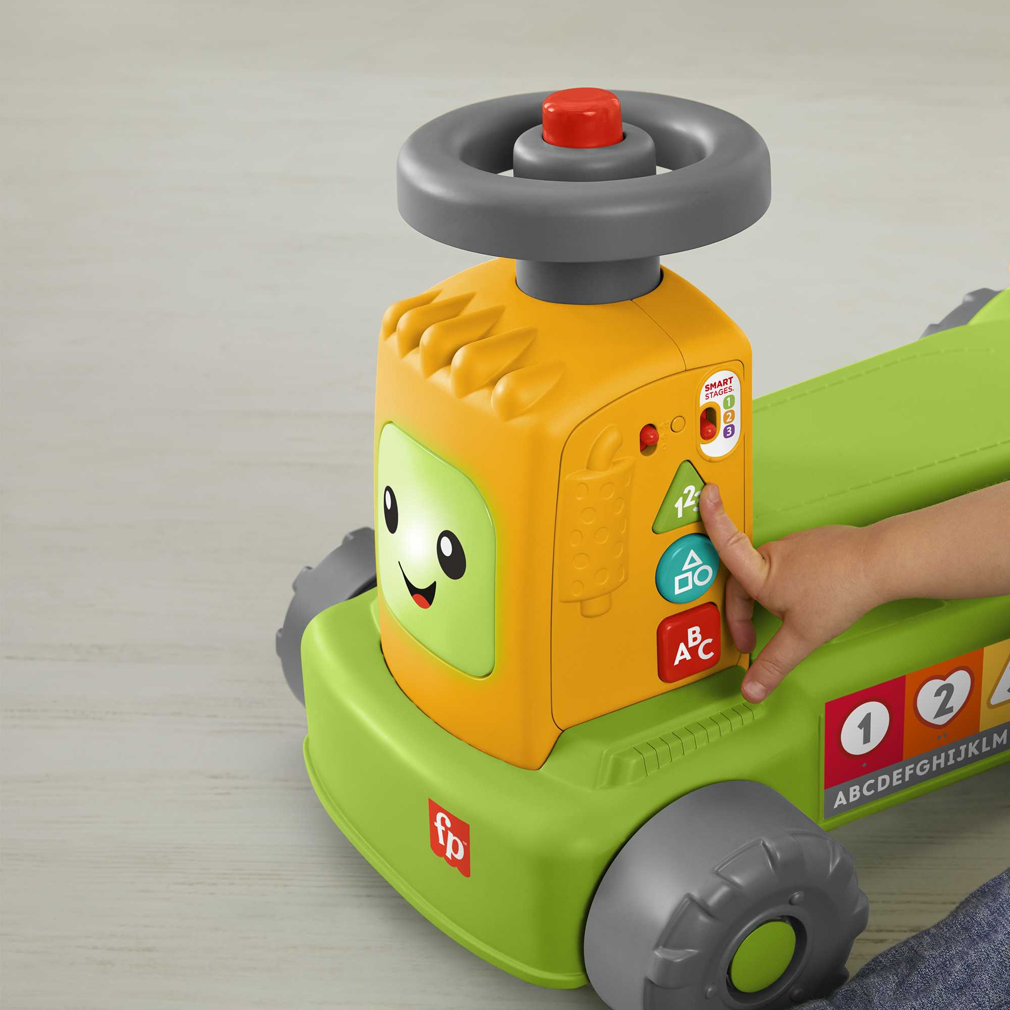 Correpasillos transformable con luces y sonidos Ríe y aprende Tractor 4 en 1 Fisher-Price 5