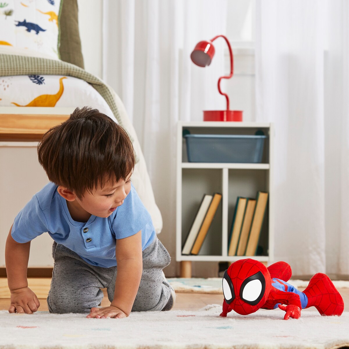 Peluche interactivo  Spidey Baila Y Gatea Spidey And His Amazing Friends Hasbro 6