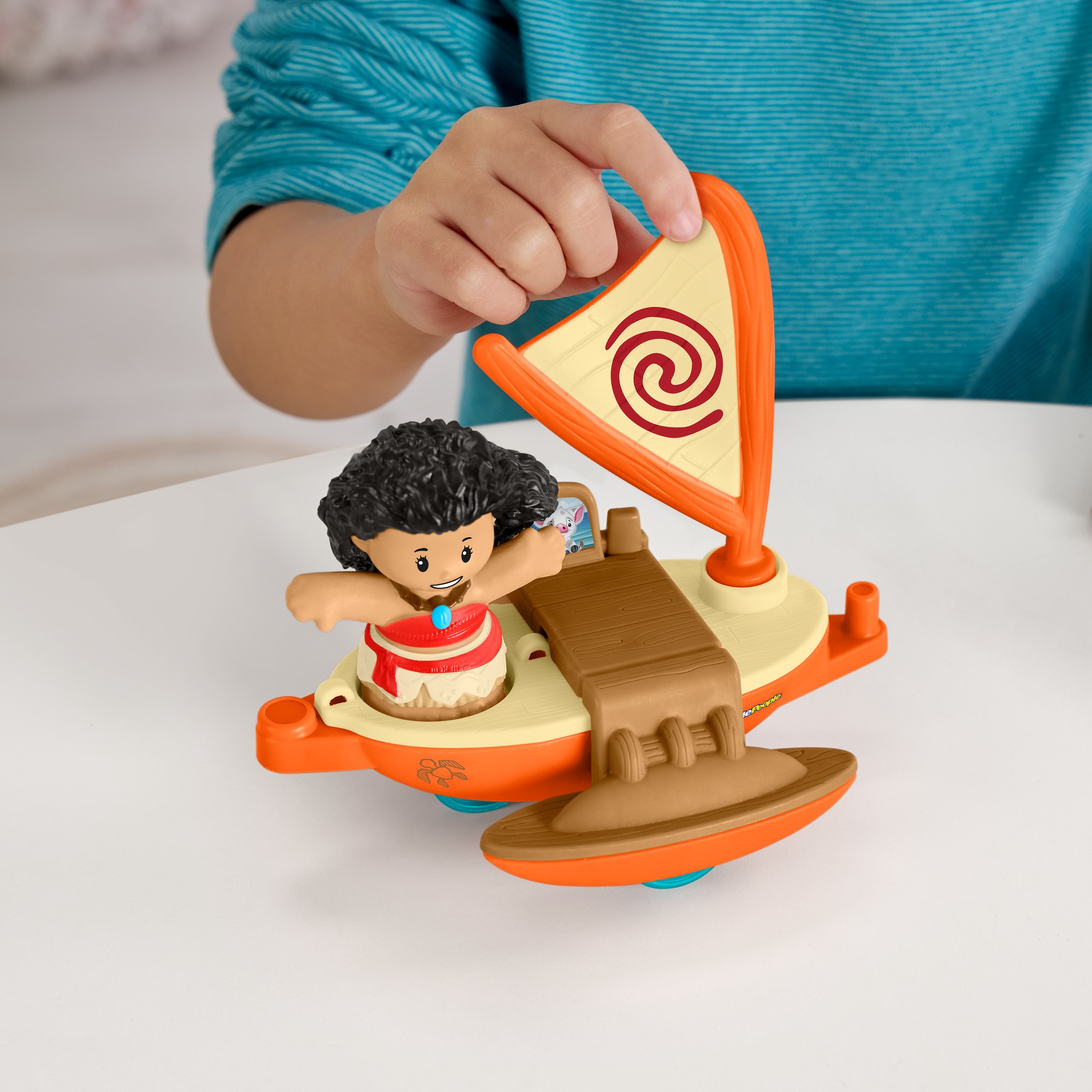 Fisher-Price Little People Carroza Princesas Disney con figura 4