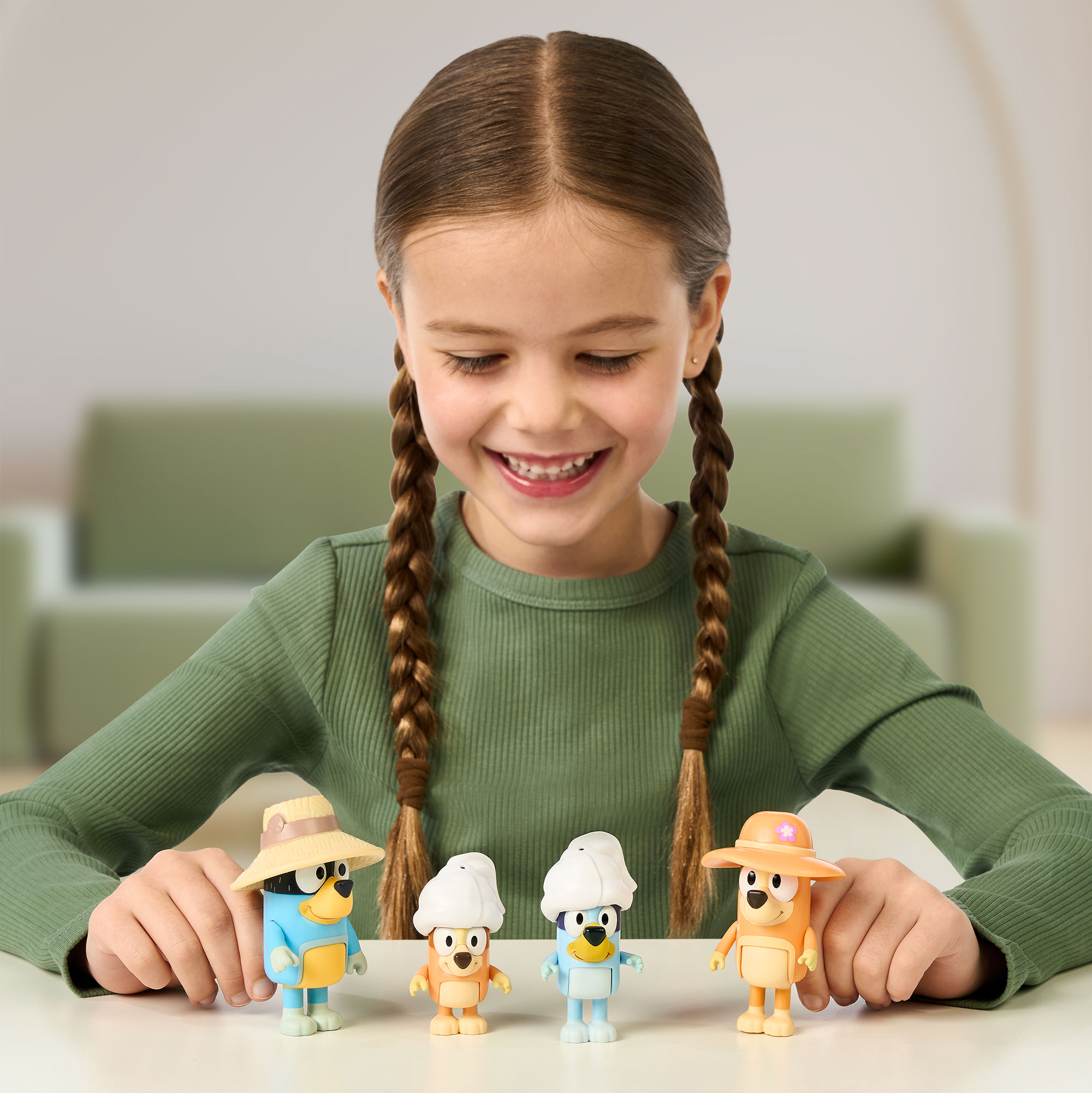 Bluey Pack 4 Figuras - Artigo Sortido. Envio realizado de forma aleatória 20