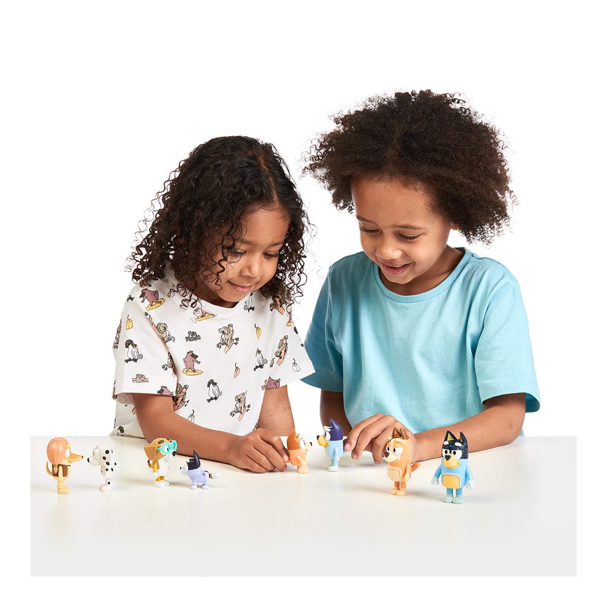 Pack de 8 figuras de la Familia y amigos Bluey Moose 4