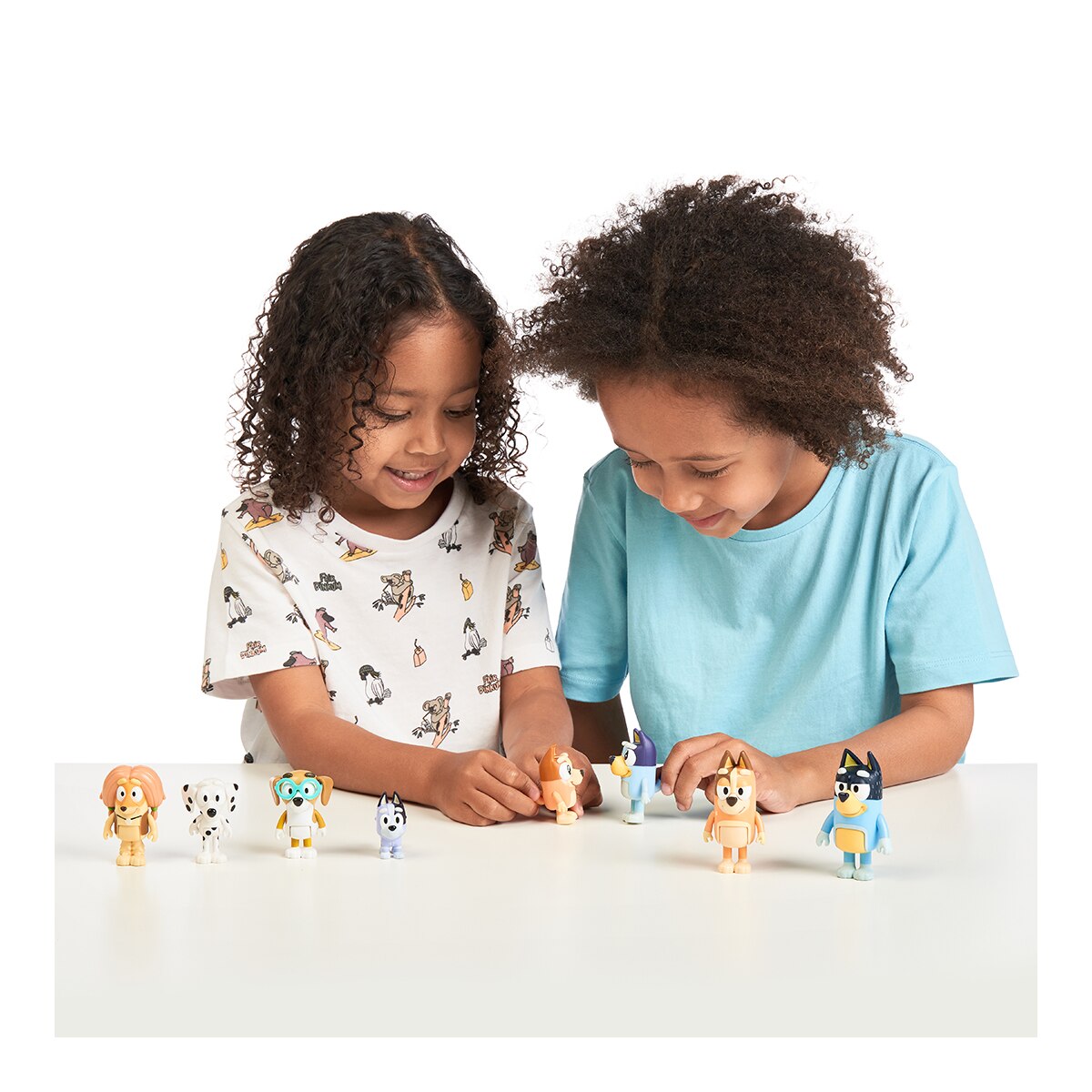 Pack de 8 figuras de la Familia y amigos Bluey Moose 5