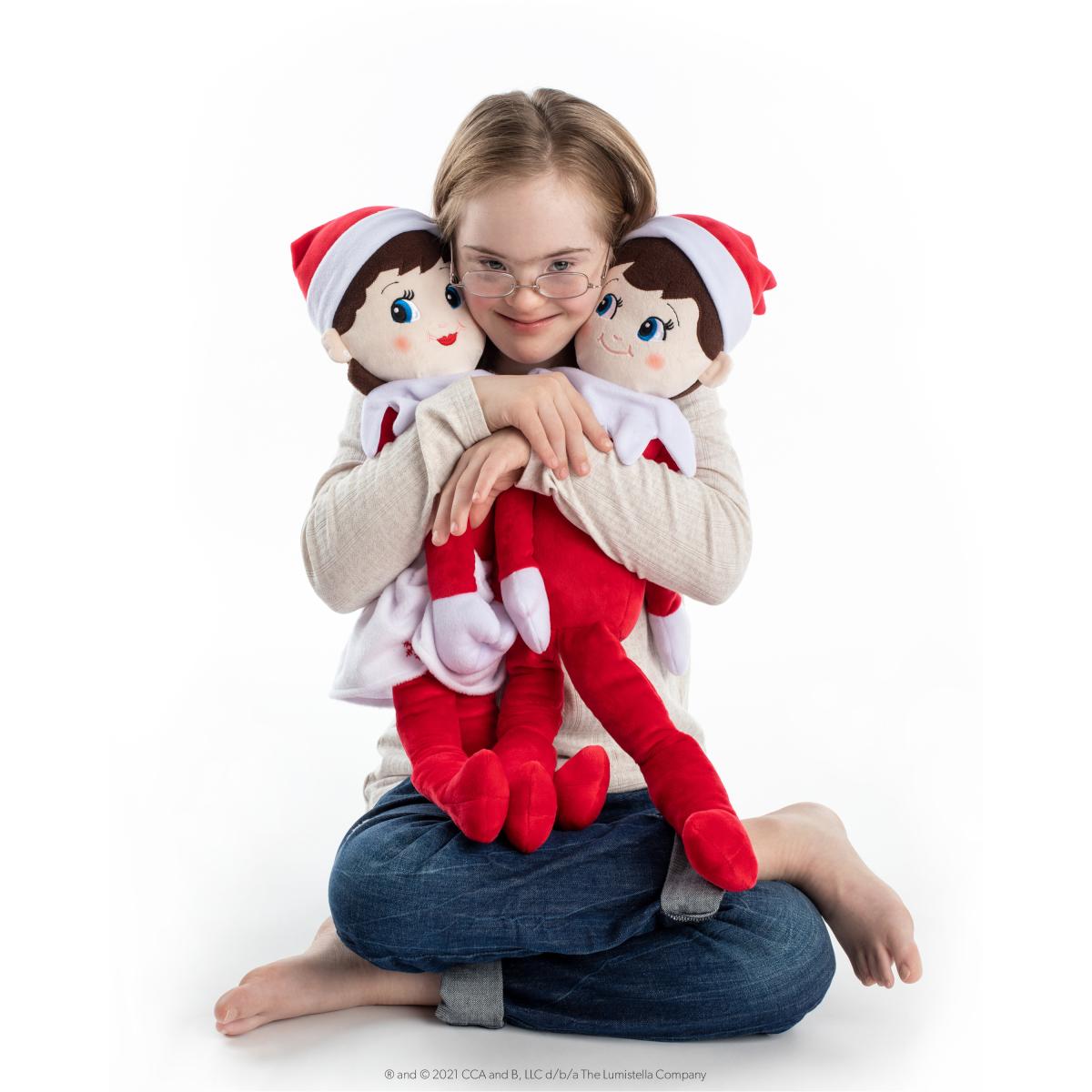 THE ELF ON THE SHELF: PELUCHE GIGANTE 27" ELFO NIÑO 6