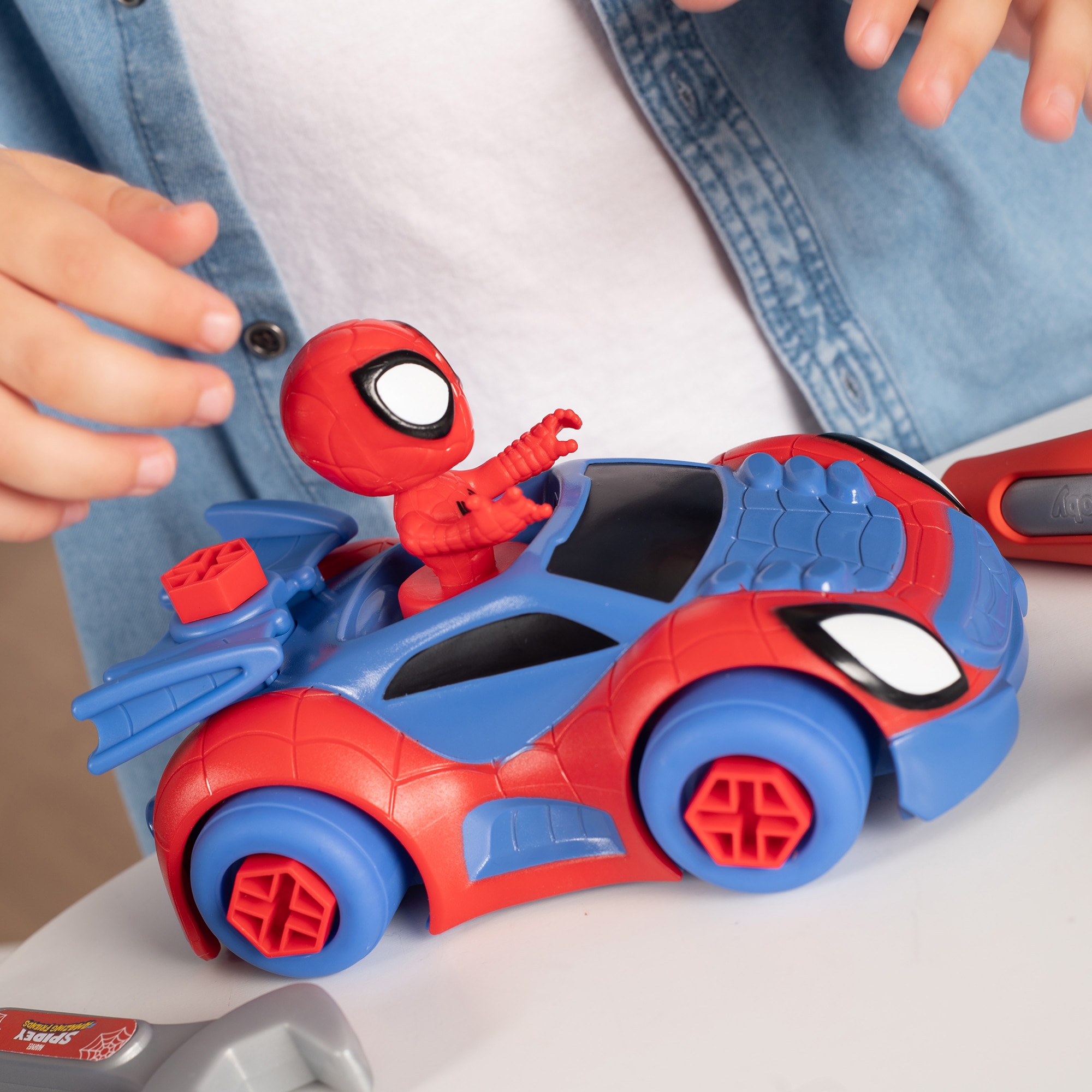 Maletín de herramientas Spidey 10