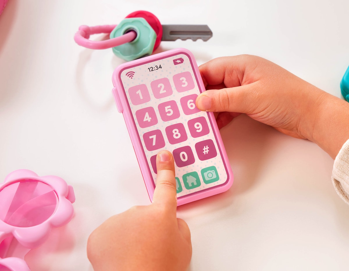 Set Bolso con maquillaje y accesorios de juguete Battat 7