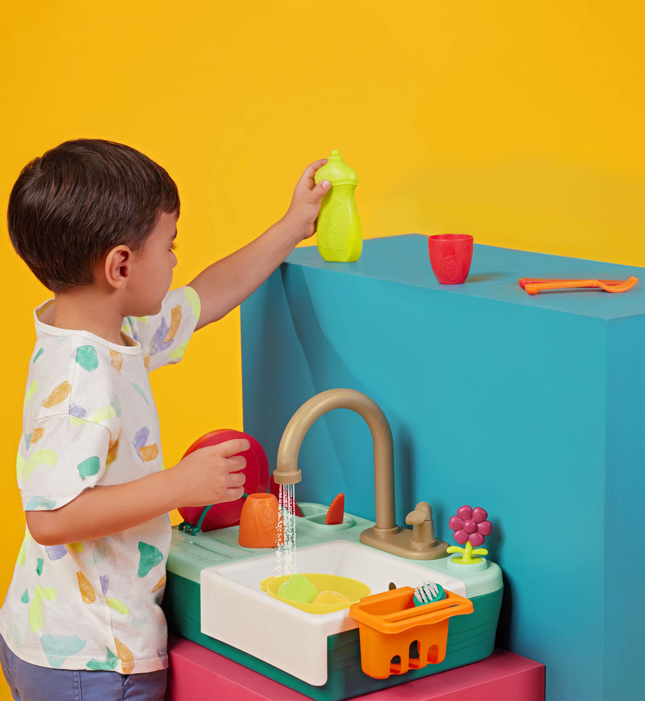 Fregadero de cocina con grifo electrico B Toys 3