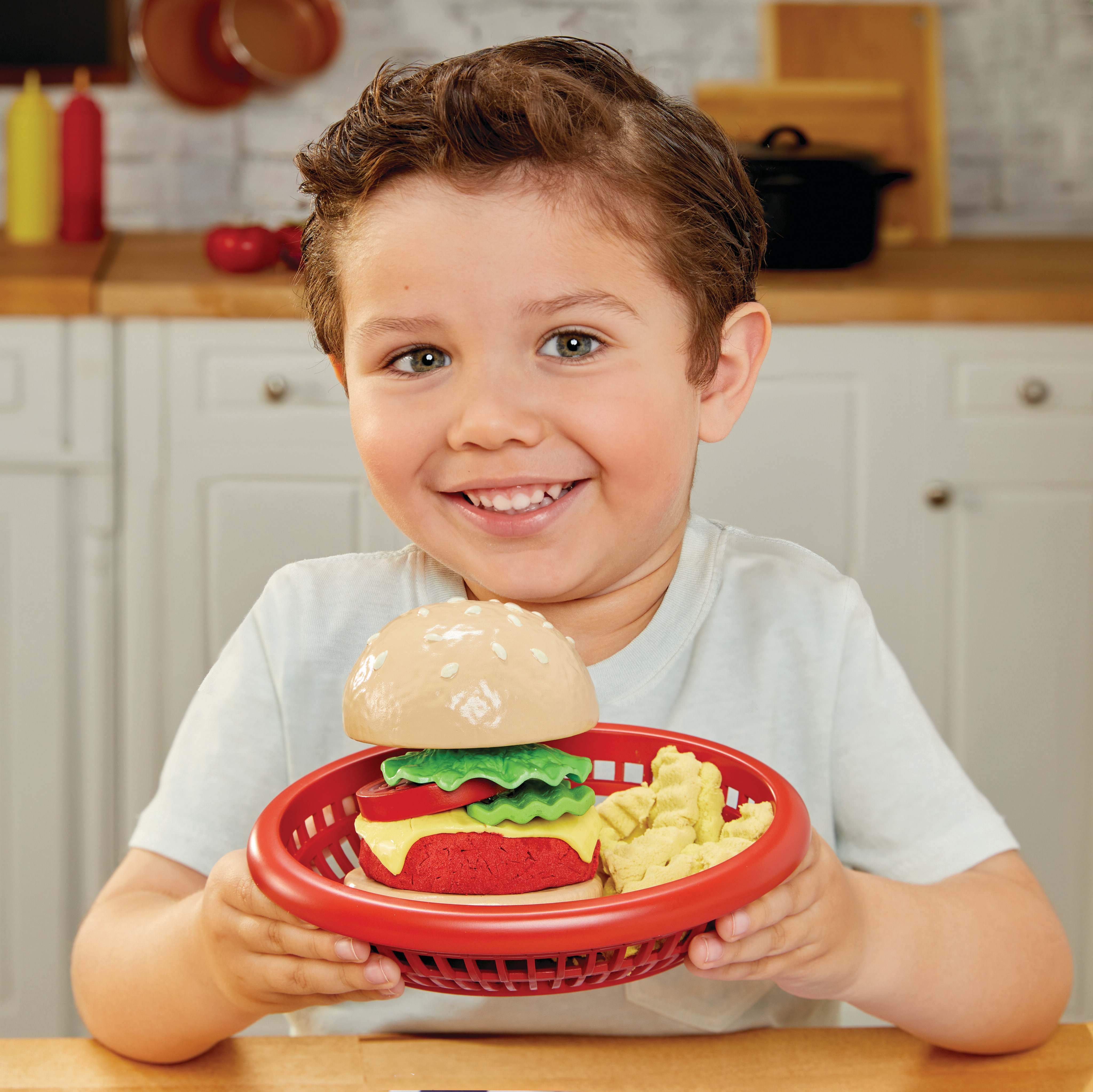 Juego de cocina Cheeseburger and Fries Kit Playset Creative Chefs 8