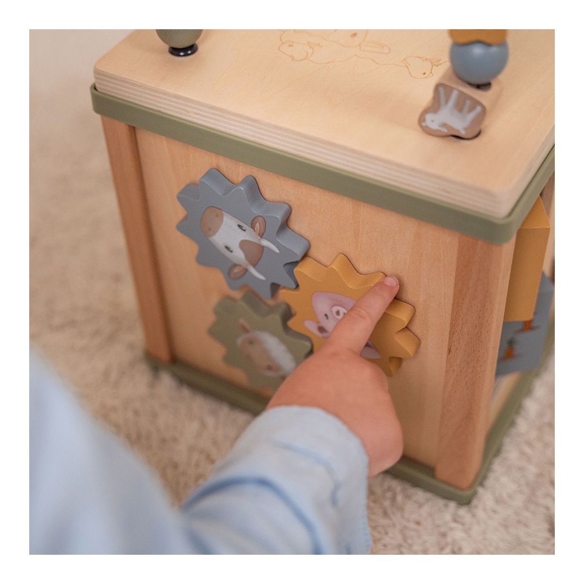 Cubo de actividades pequeña Granja Fsc Little Dutch 4
