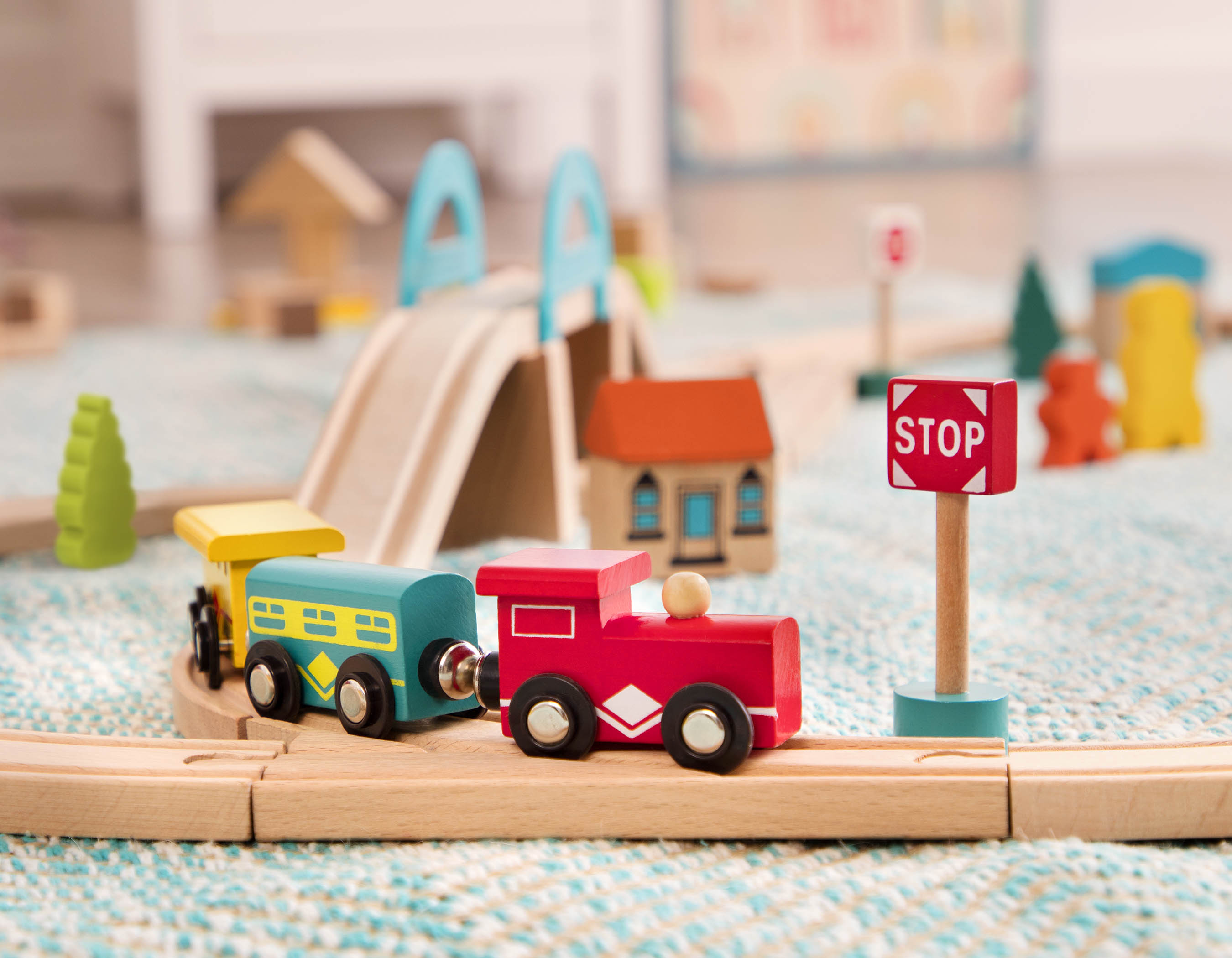 Set circuito tren de madera B toys 10