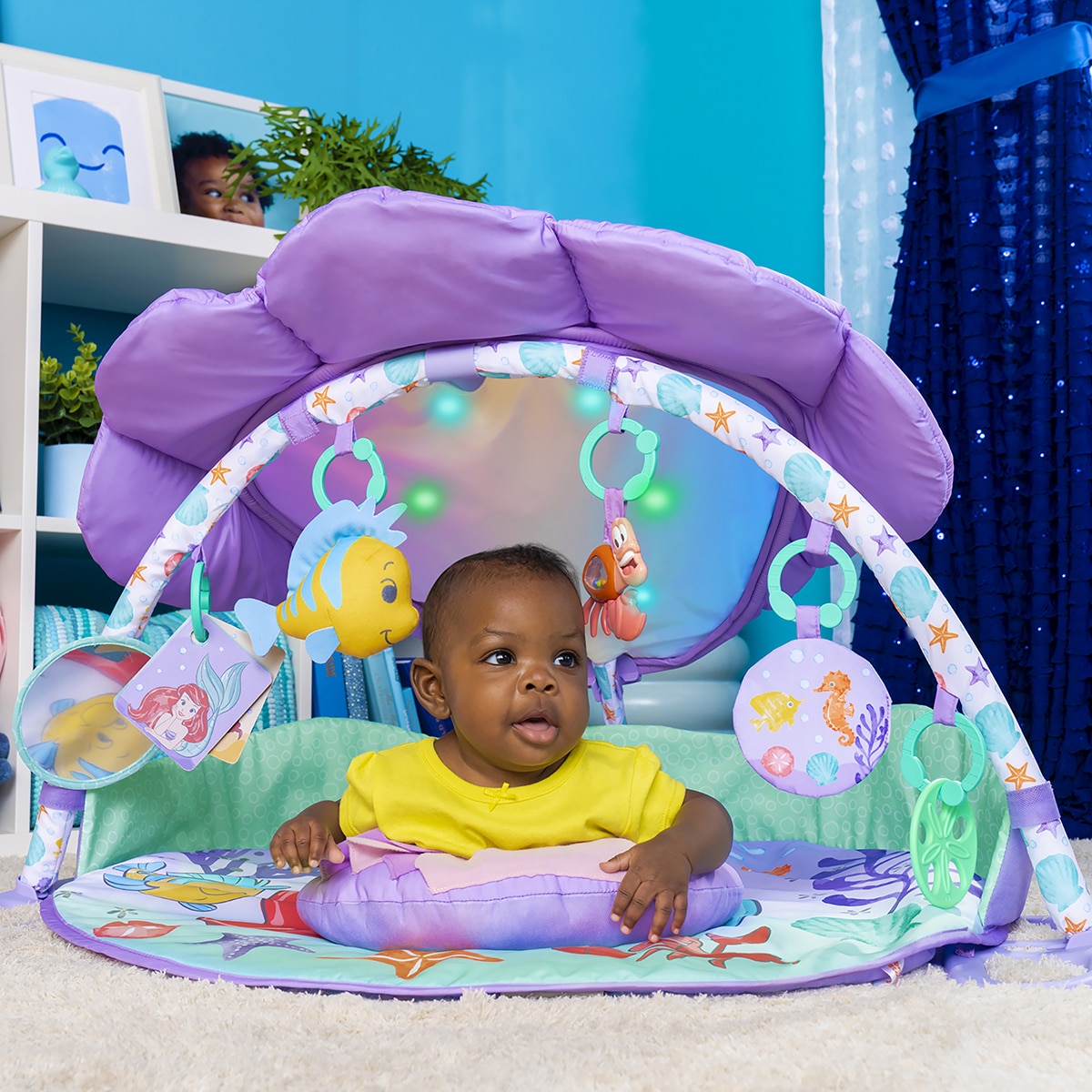 LA PEQUEÑA SIRENA Twinkle Trove Luces y música Gimnasio de actividades 19