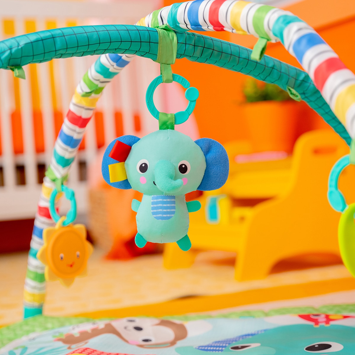 Gimnasio para bebés Activity Gym plegable Wild Wiggles Bright Starts 5
