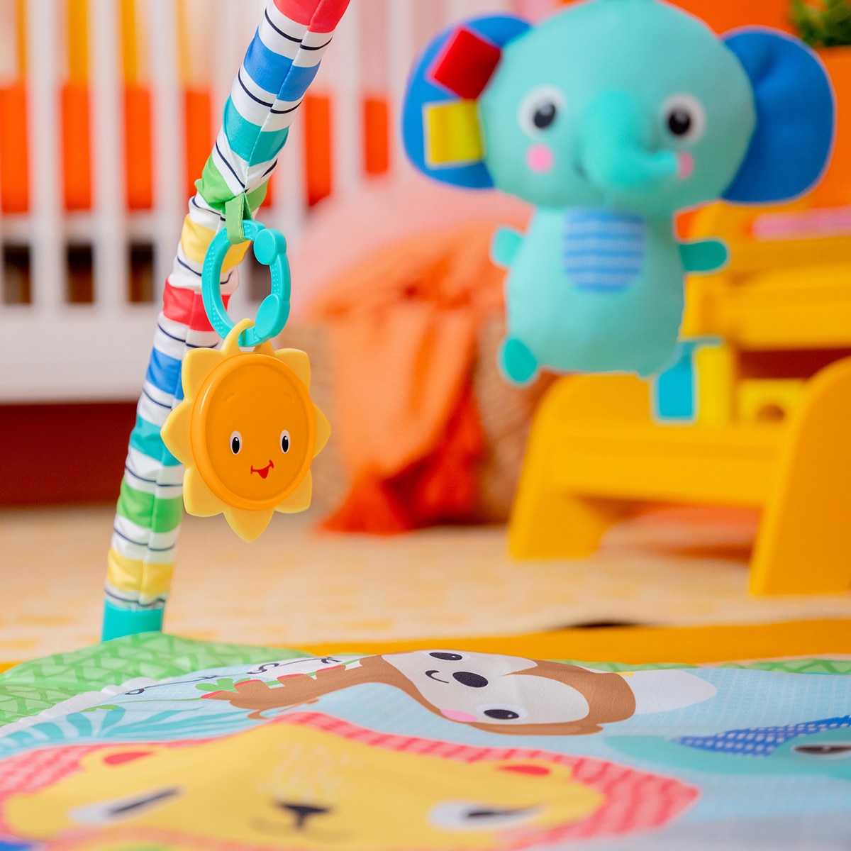 Gimnasio para bebés Activity Gym plegable Wild Wiggles Bright Starts 7
