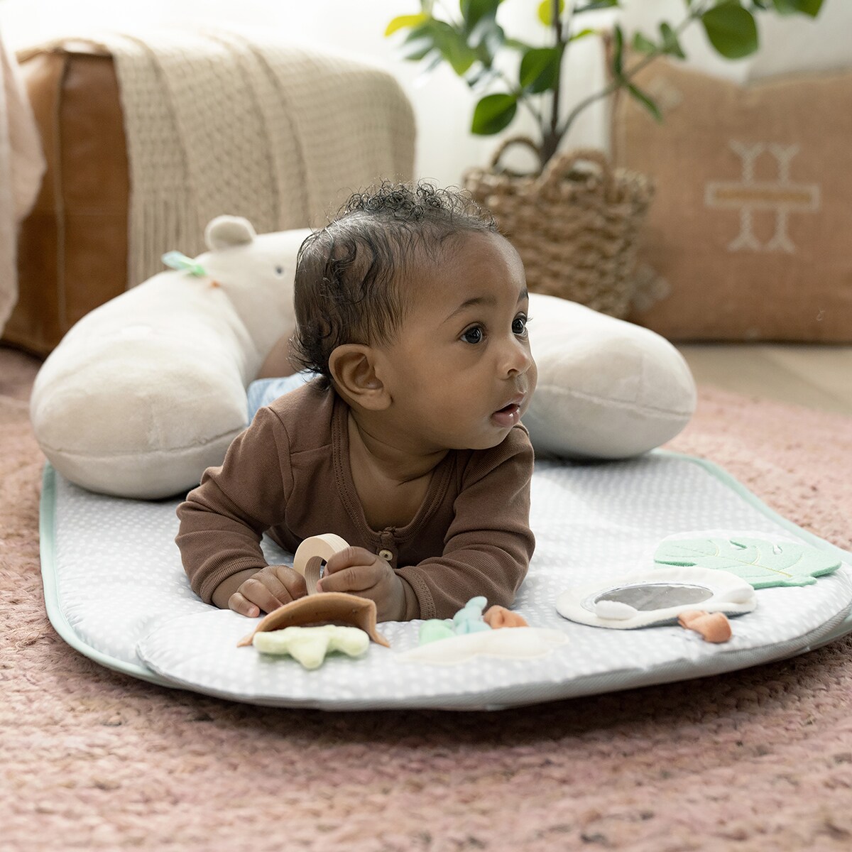 Alfombra de actividades Cozy Prop Ingenuity 7