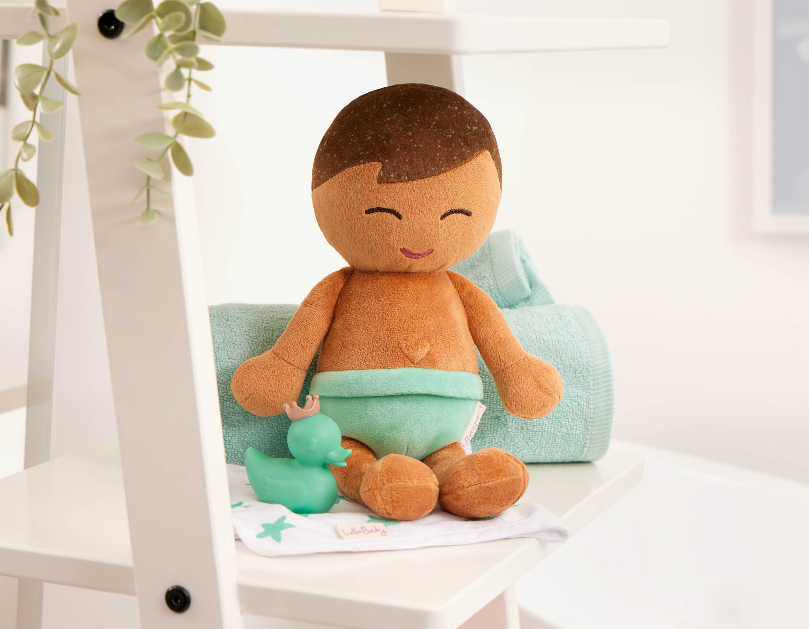 Muñeco peluche de baño, pelo marron Lullababy 10