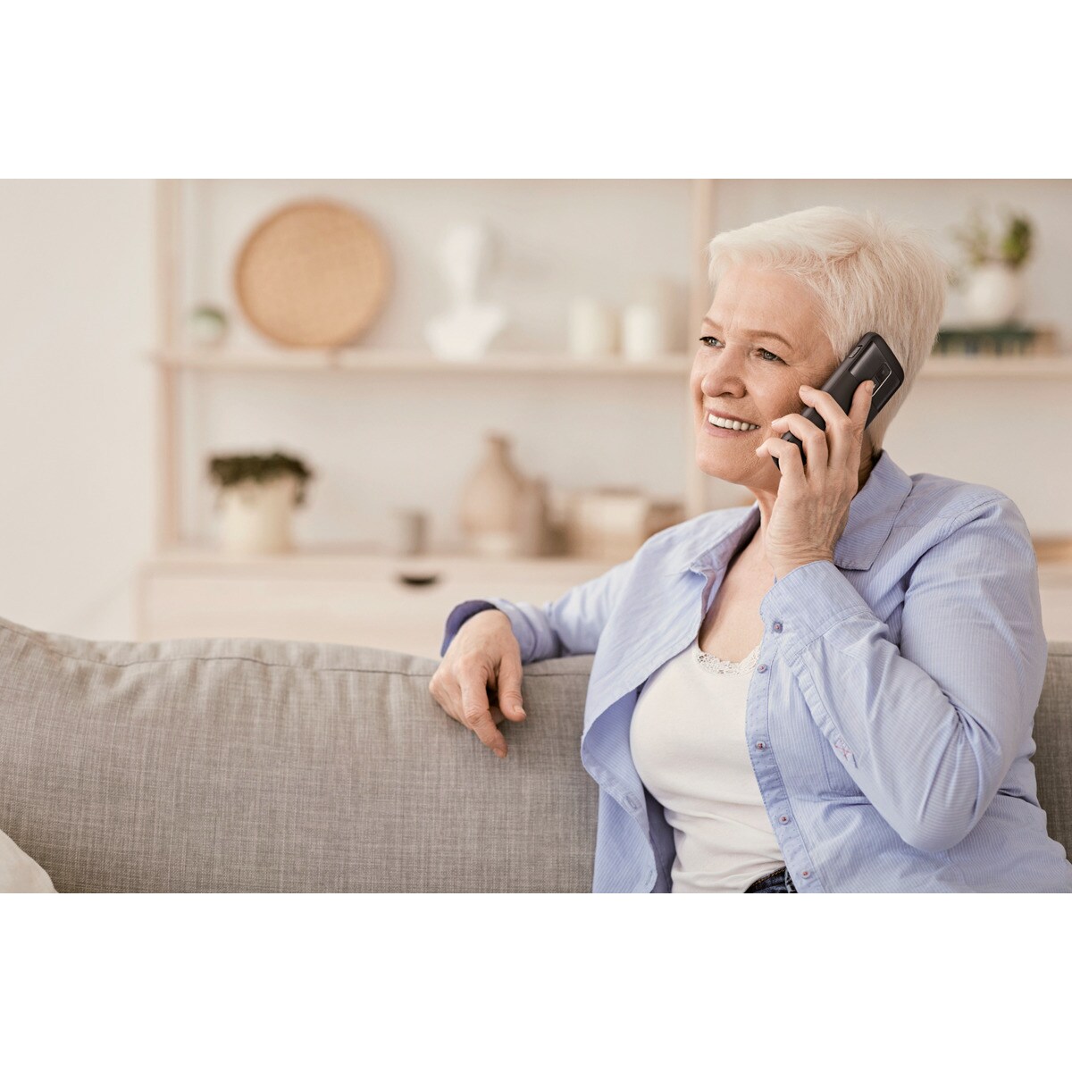 Teléfono móvil senior Panasonic KX-TU160 de fácil uso negro Negro-6
