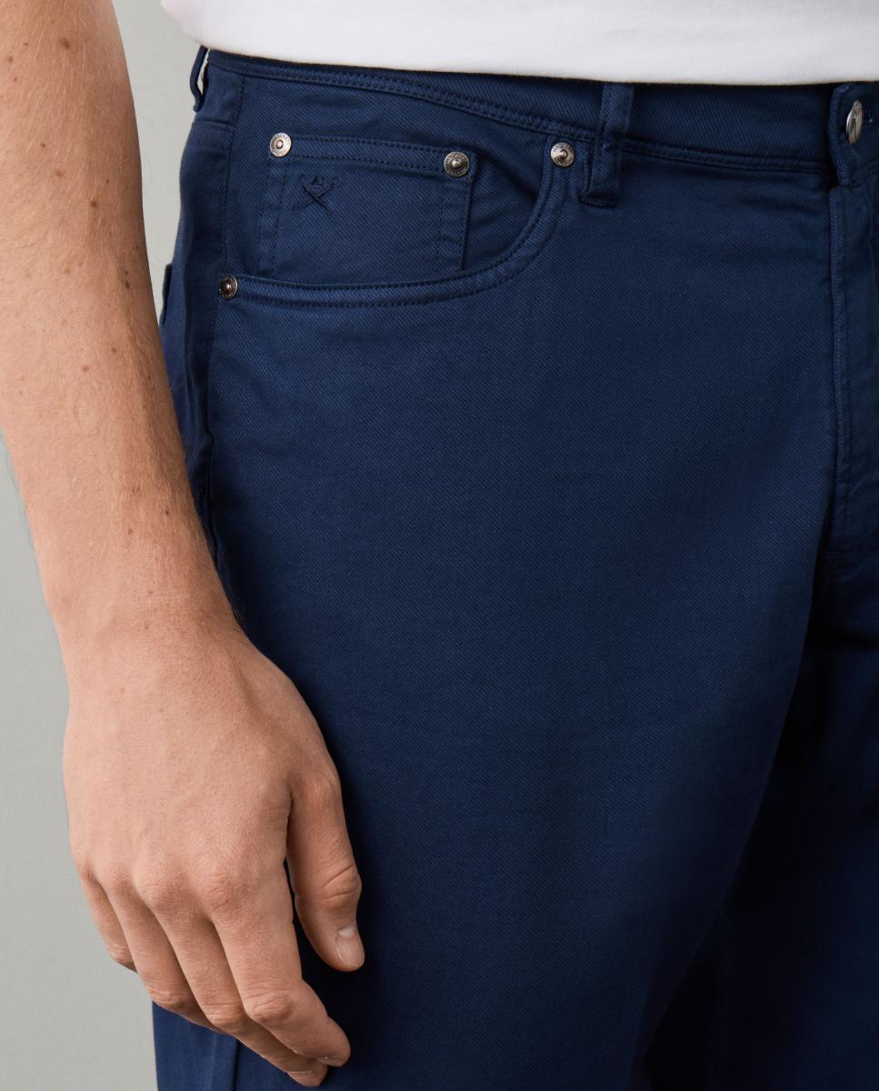 Pantalón de cinco bolsillos en tejido satén con acabado suave y diseño clásico versátil tallas grandes. - Hackett - Azul marino Azul marino-3