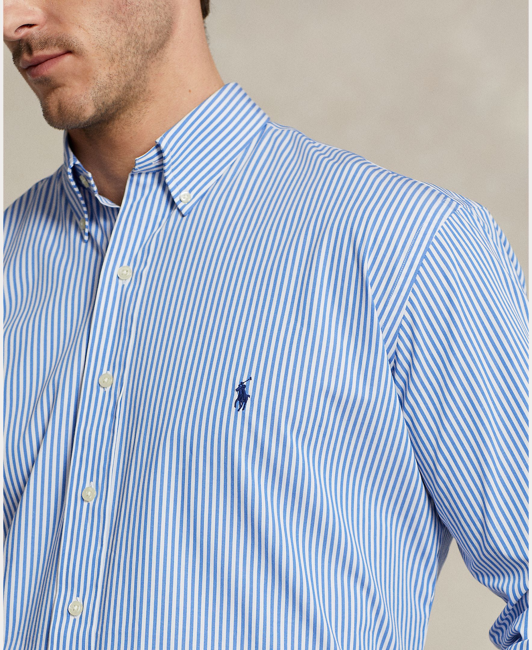 Camisa Classic Fit Tamanhos Grandes em Popelina Azul-claro-4