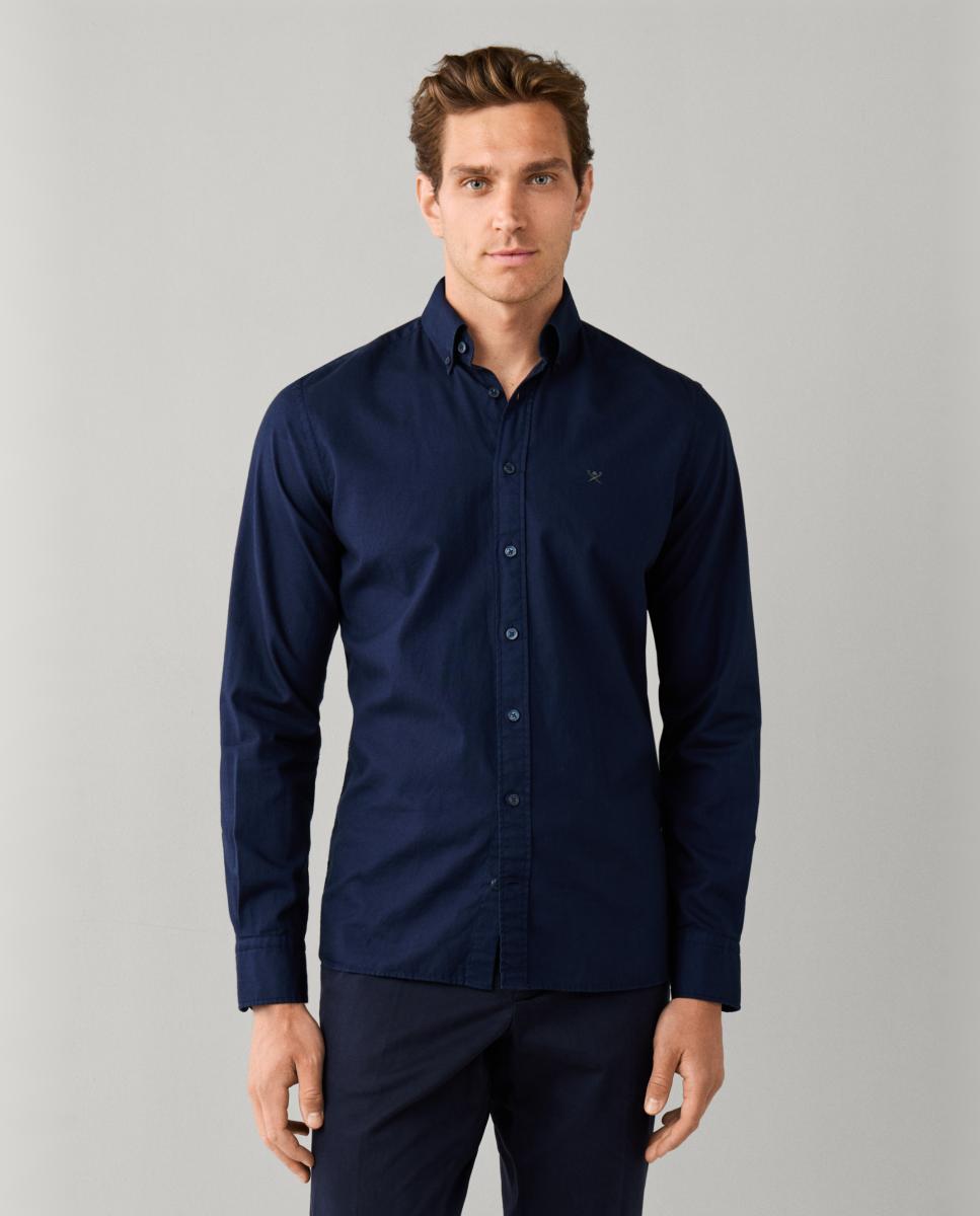 Imagem 0 de Camisa Oxford Classic Fit Tingida na Peça de Roupa com Logótipo Bordado Tamanhos Grandes.