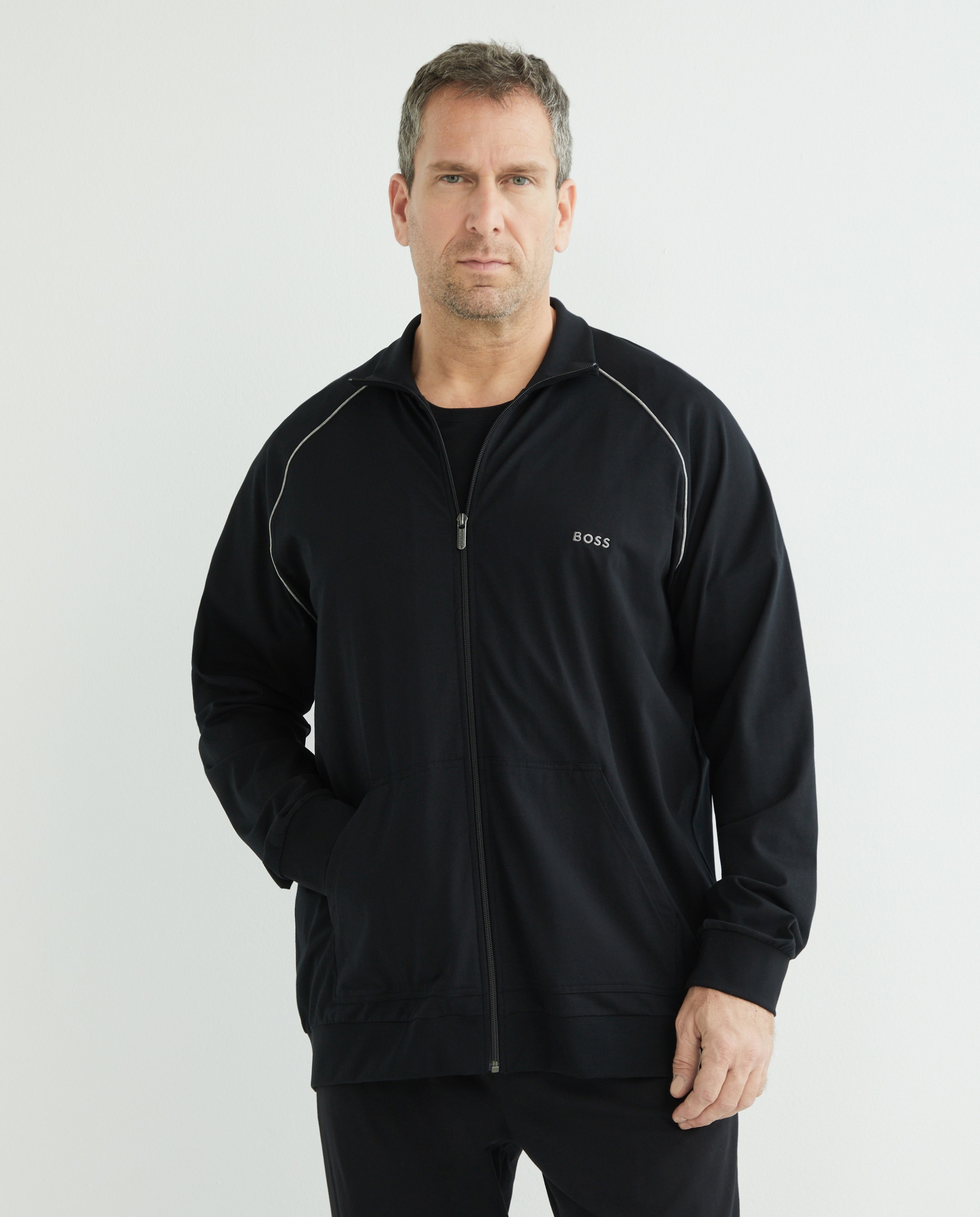 Sweatshirt Tamanhos Grandes com Fecho de Correr Preto-1