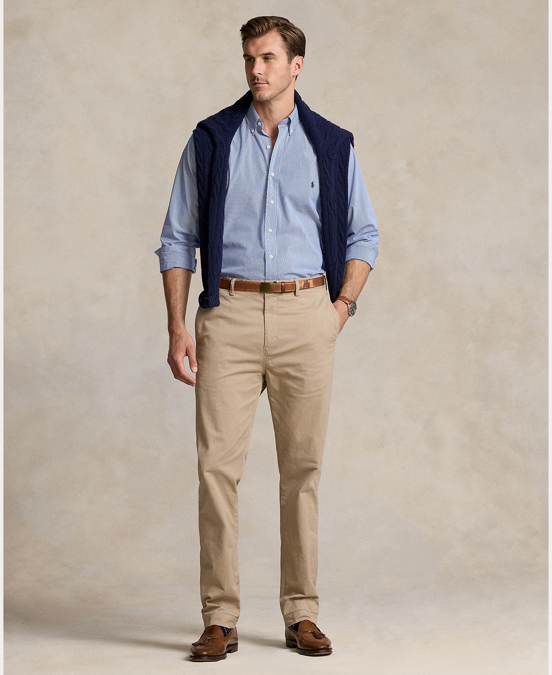 Imagem 0 de Calças Chino Classic Fit Tamanhos Grandes e em Algodão