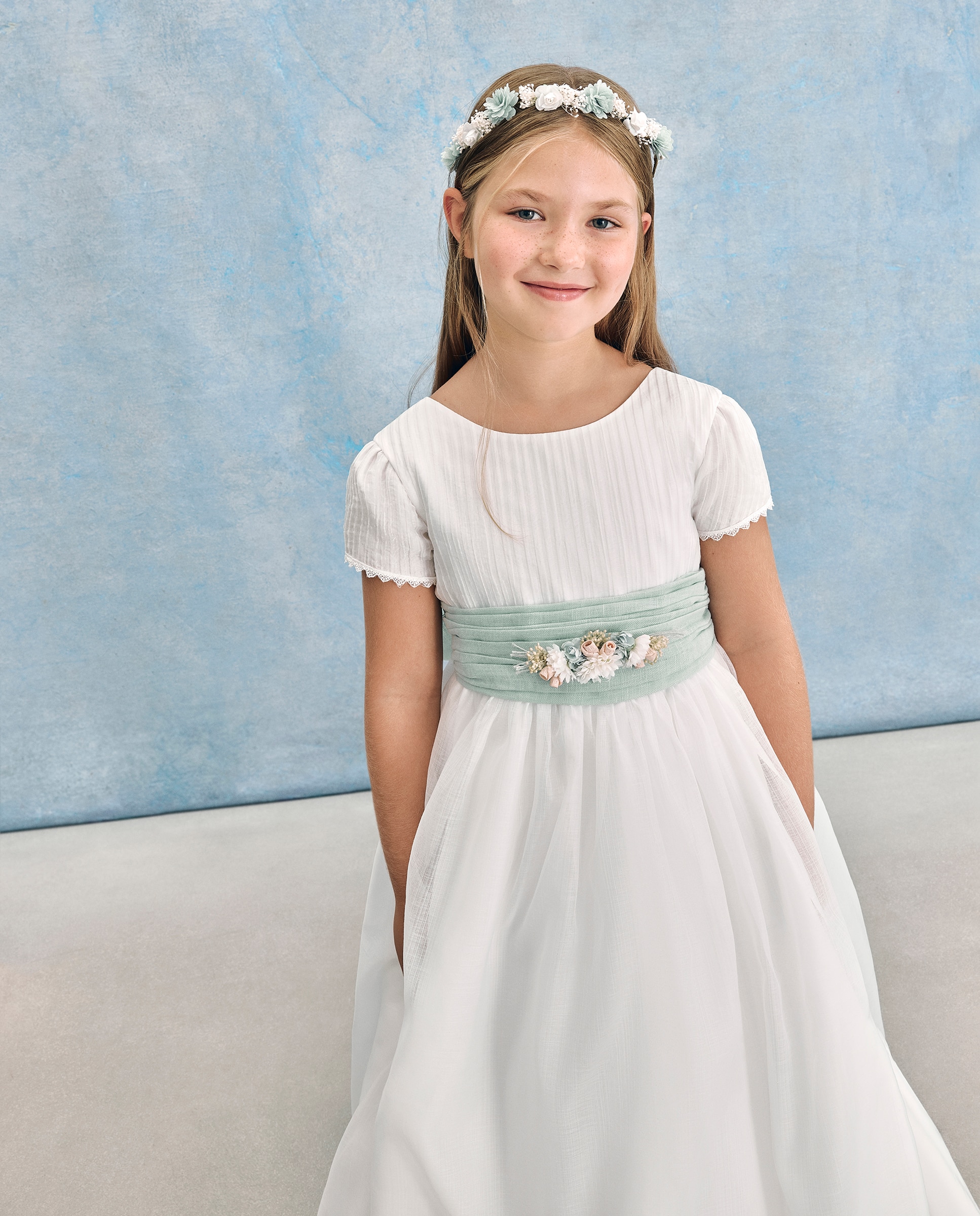 Vestido de Comunhão com Manga Curta Betria Coconut El Corte Inglés Branco-marfim-2